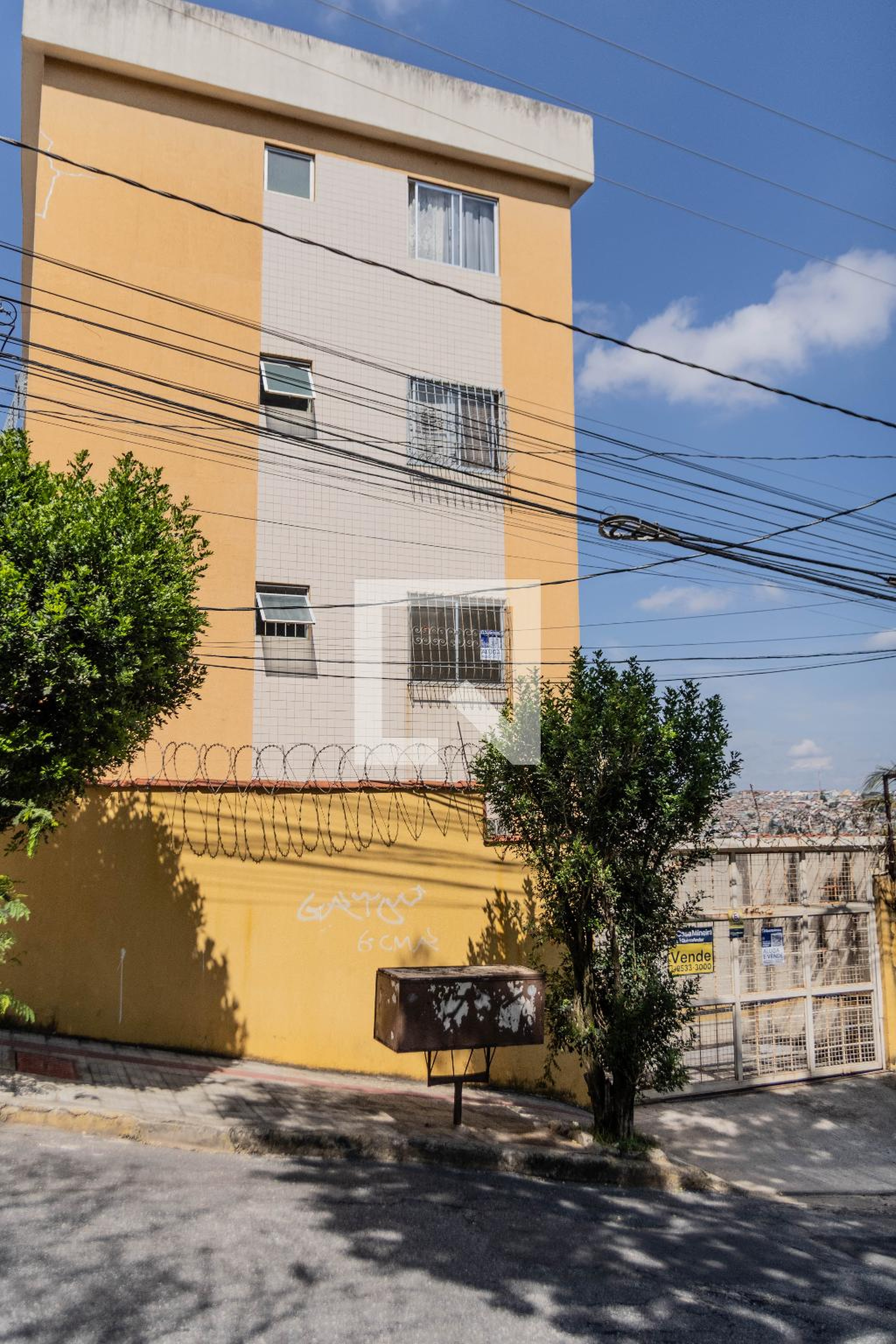 Fachada Condomínio Lirio Montanhes