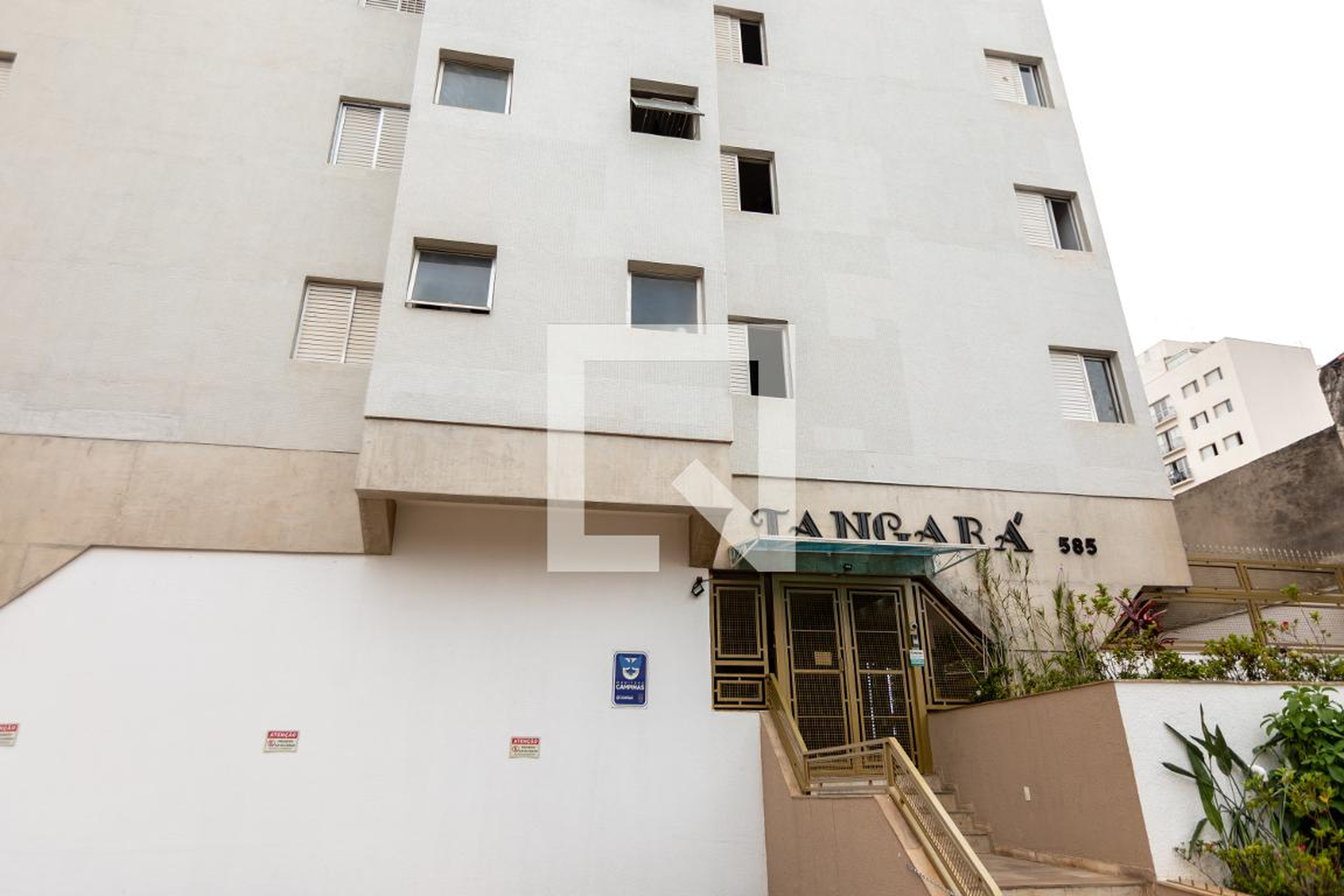 Fachada do Prédio Condomínio em Rua Doutor Quirino, 585
