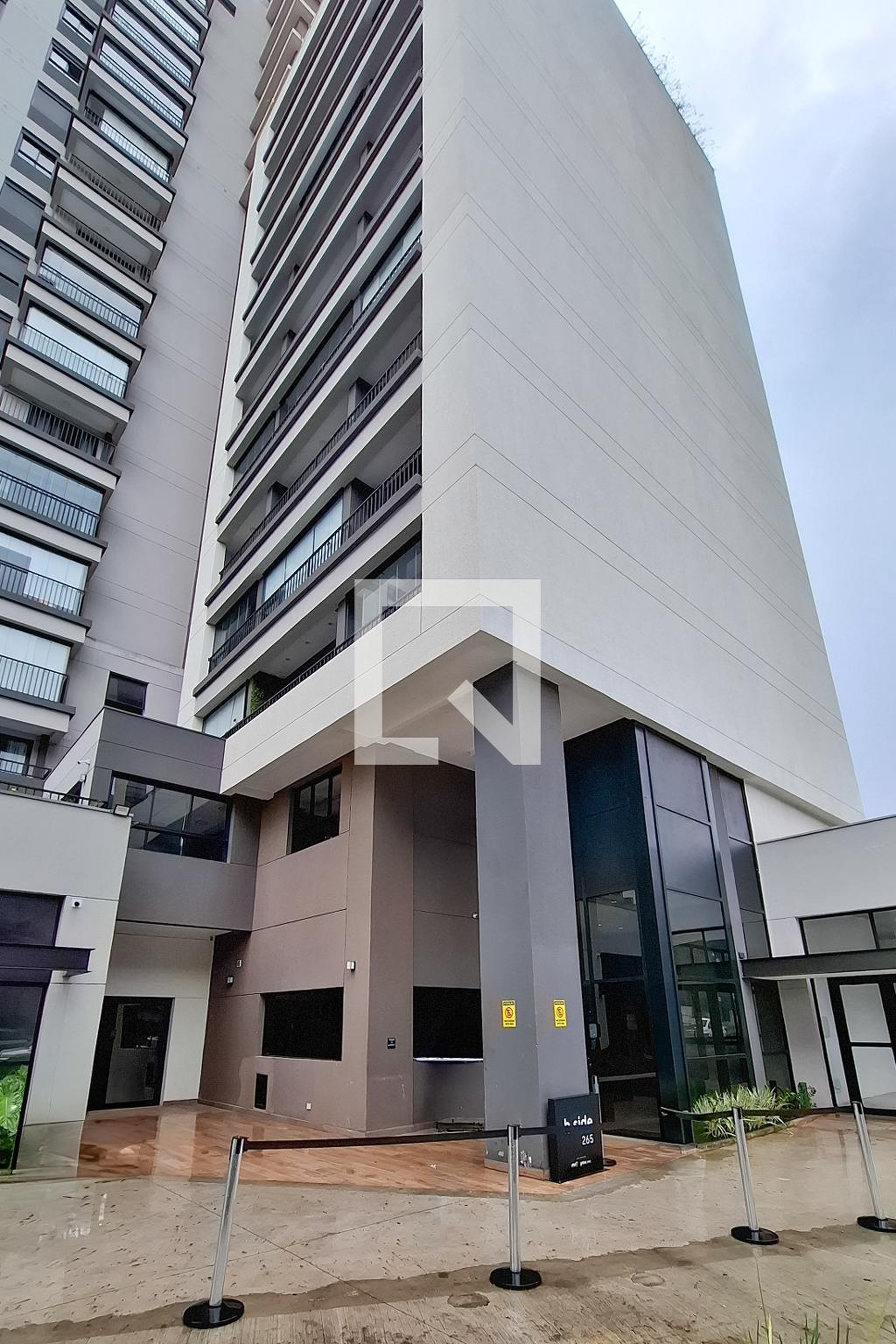 Fachada do Prédio Condomínio B.Side - Faria Lima