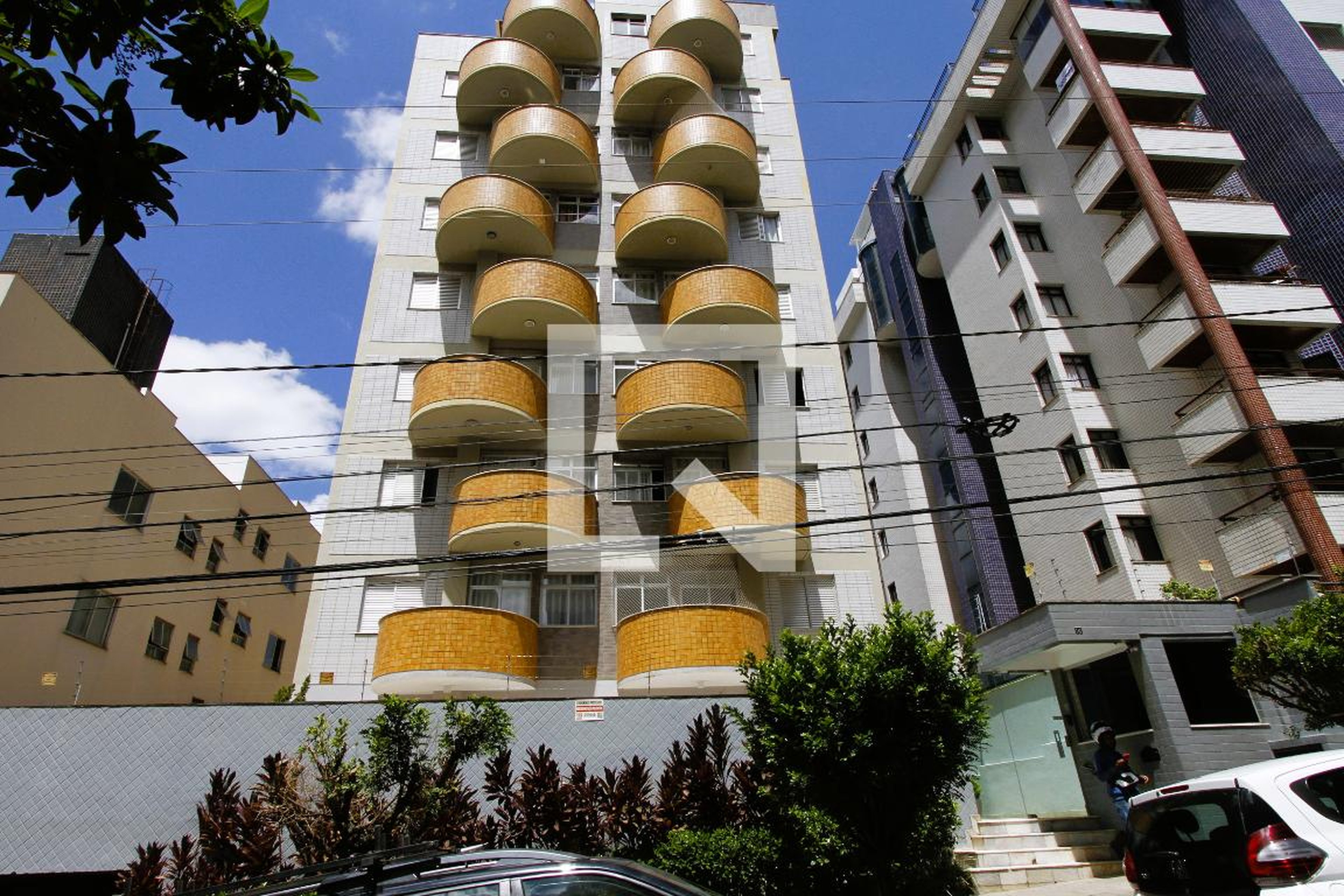 Fachada do Prédio Edifício Village Uno