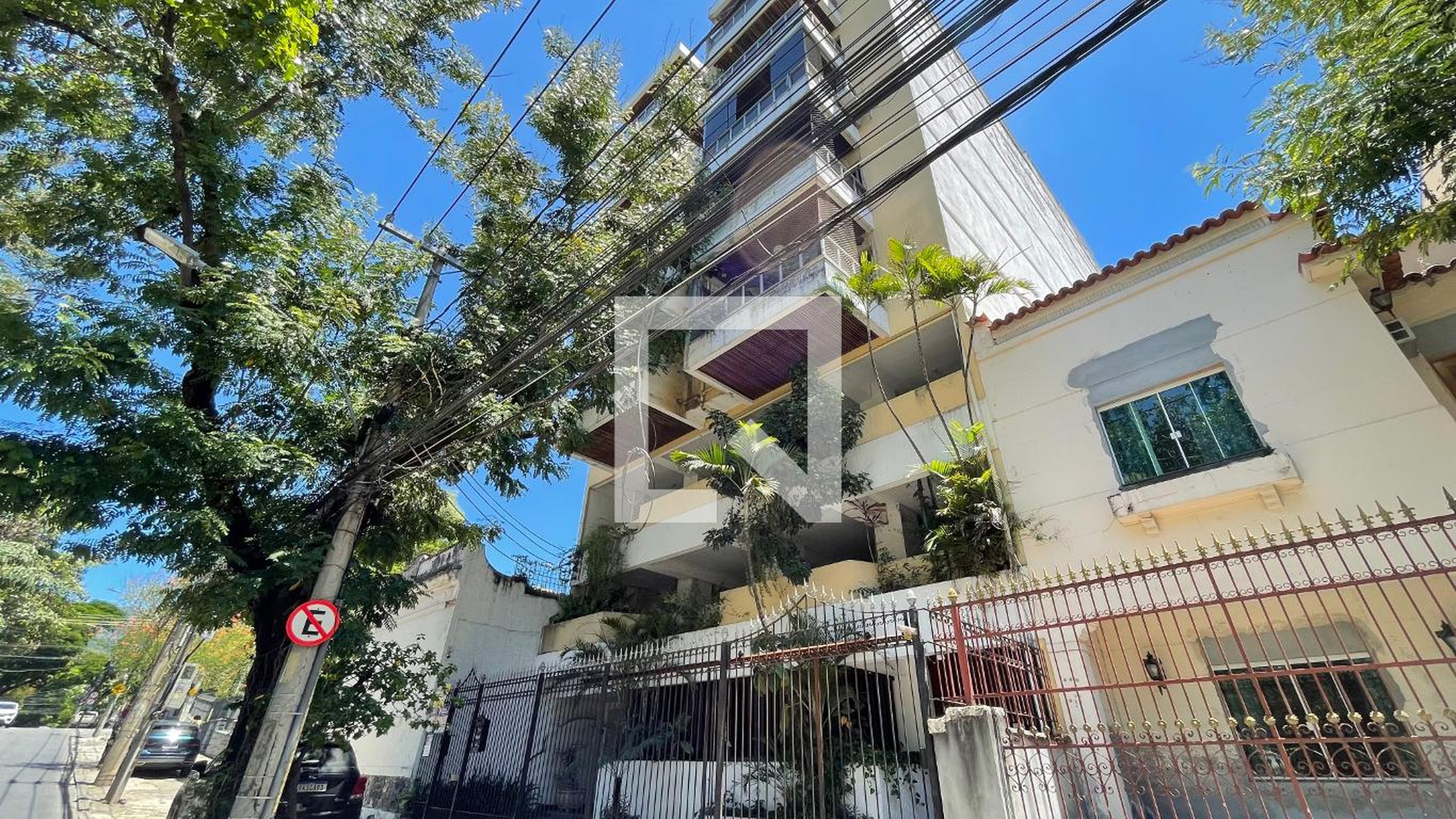 Fachada Edifício Samambaia