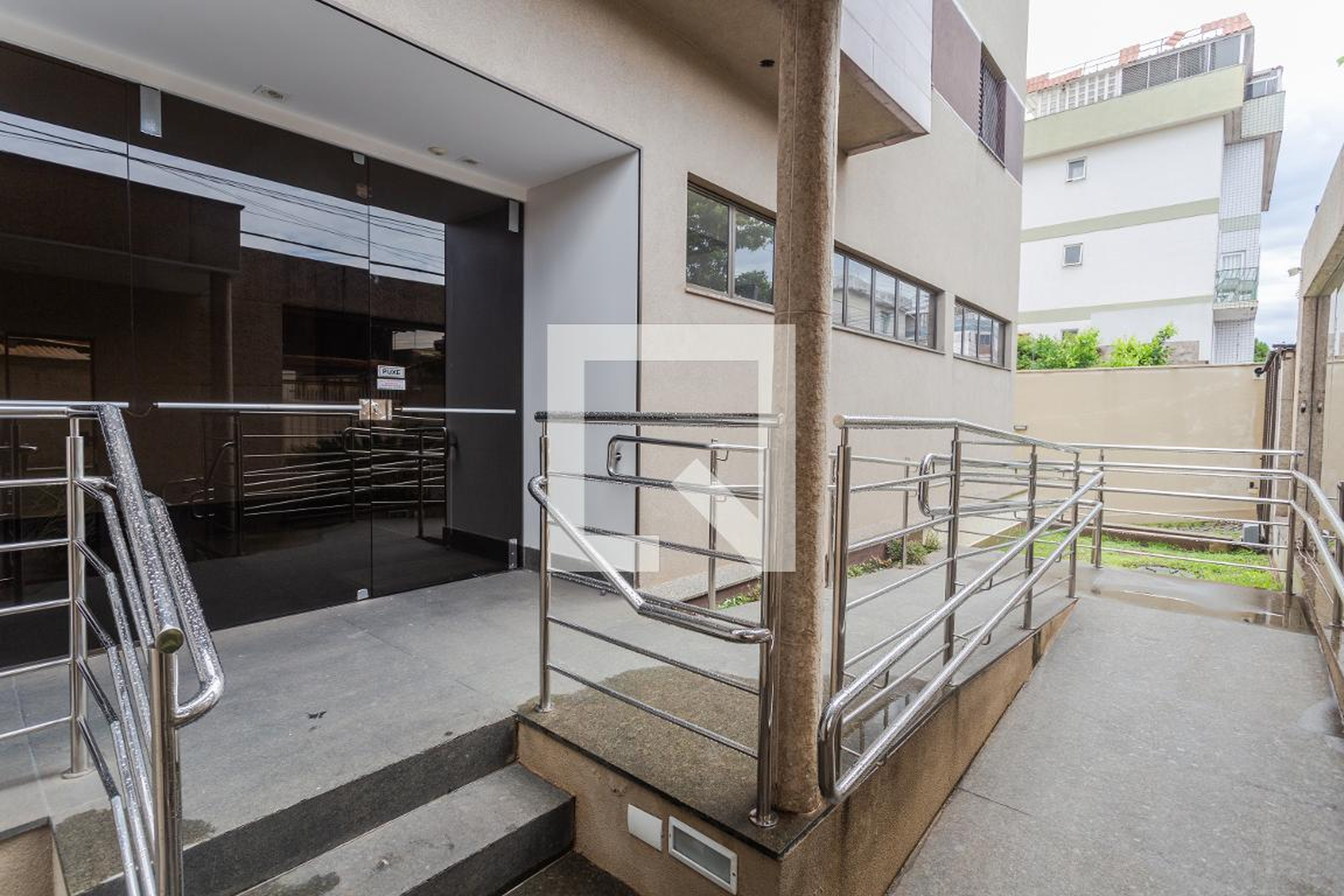 Hall de entrada - Edifício Jardim Botânico