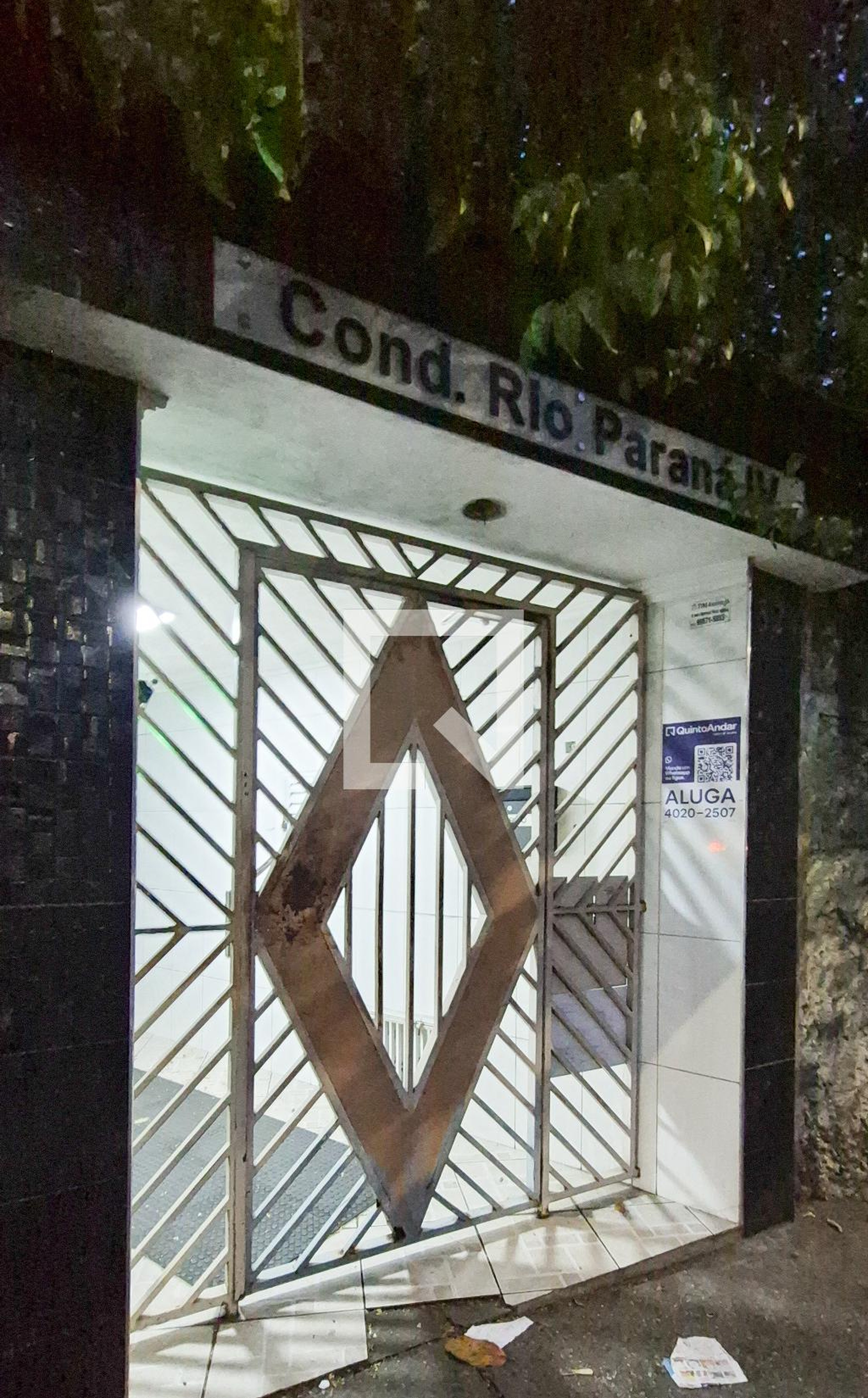 Fachada Condomínio em Avenida Nagib Farah Maluf, 324