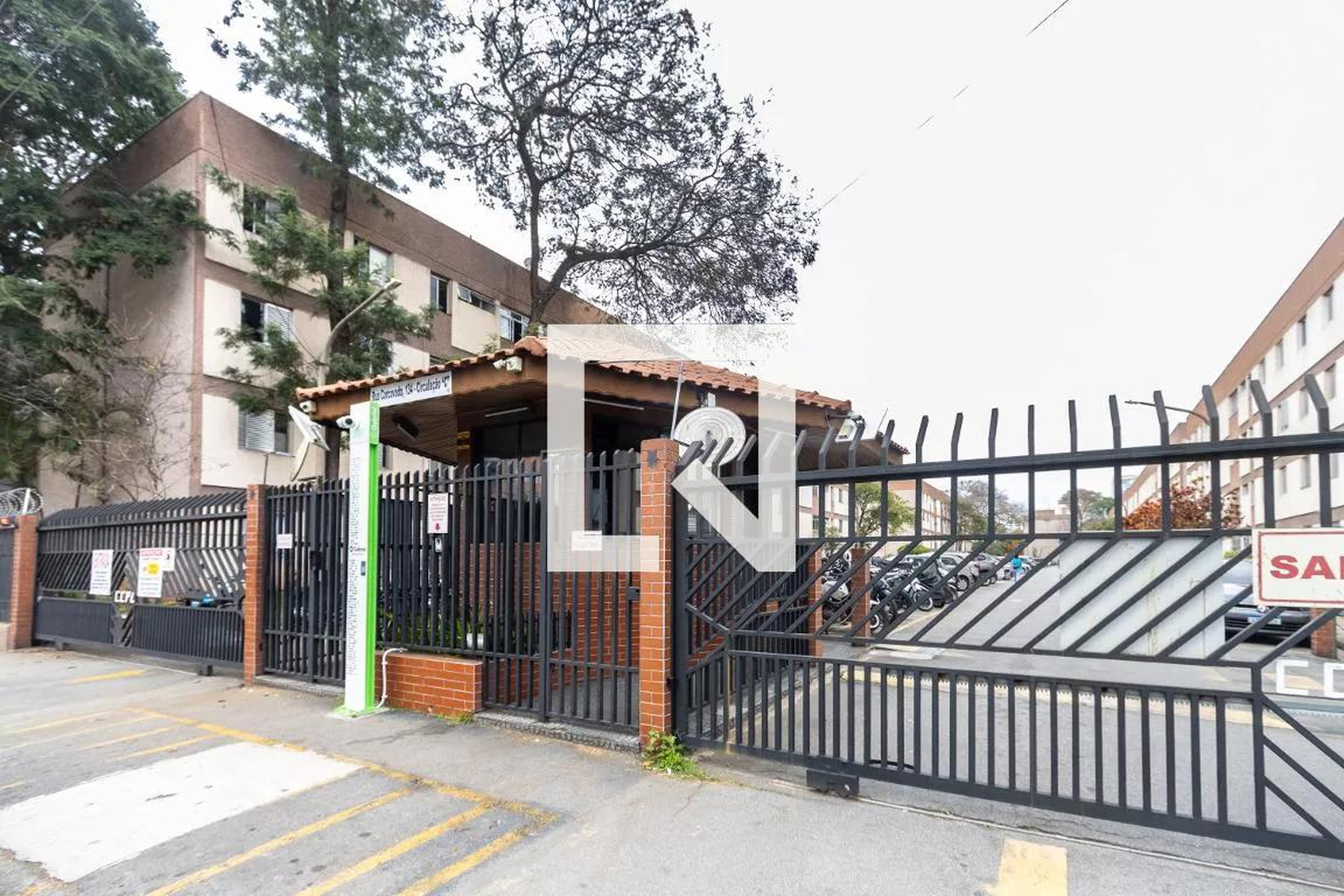 Fachada do Prédio Condomínio Central Parque Lapa