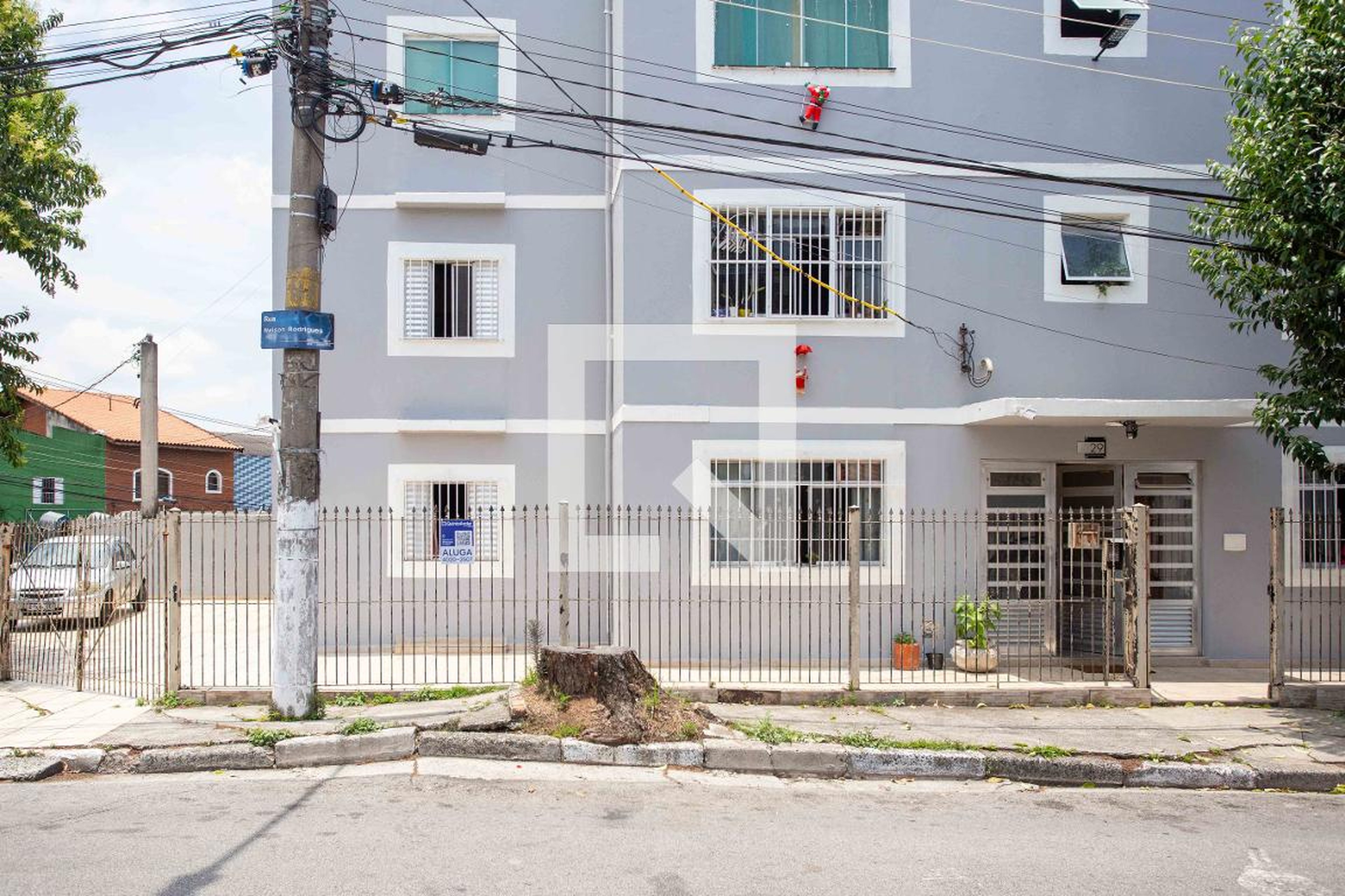 Fachada Condomínio em Rua Nelson Rodrigues, 29