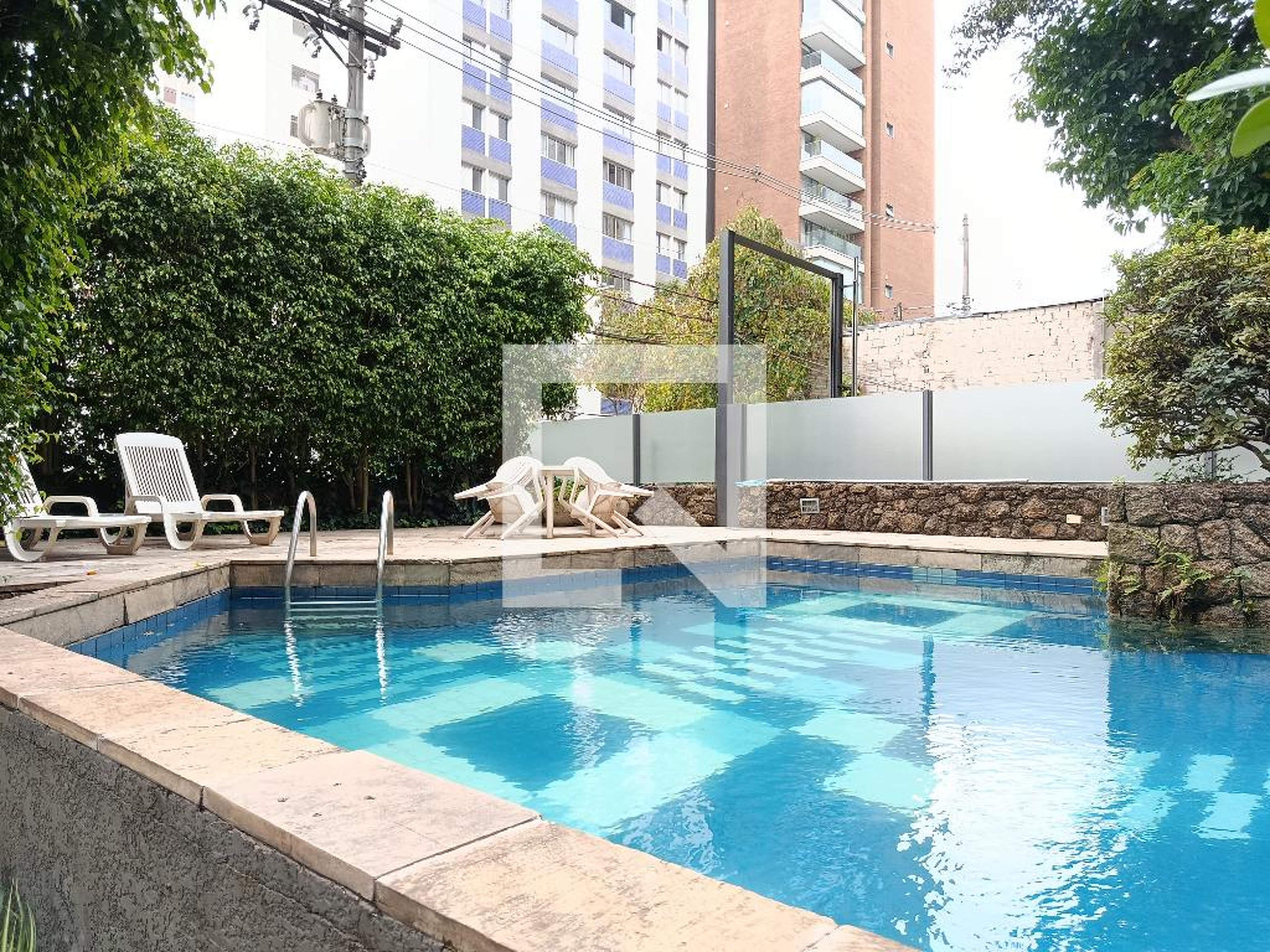 Piscina - Edifício Morada dos Jardins