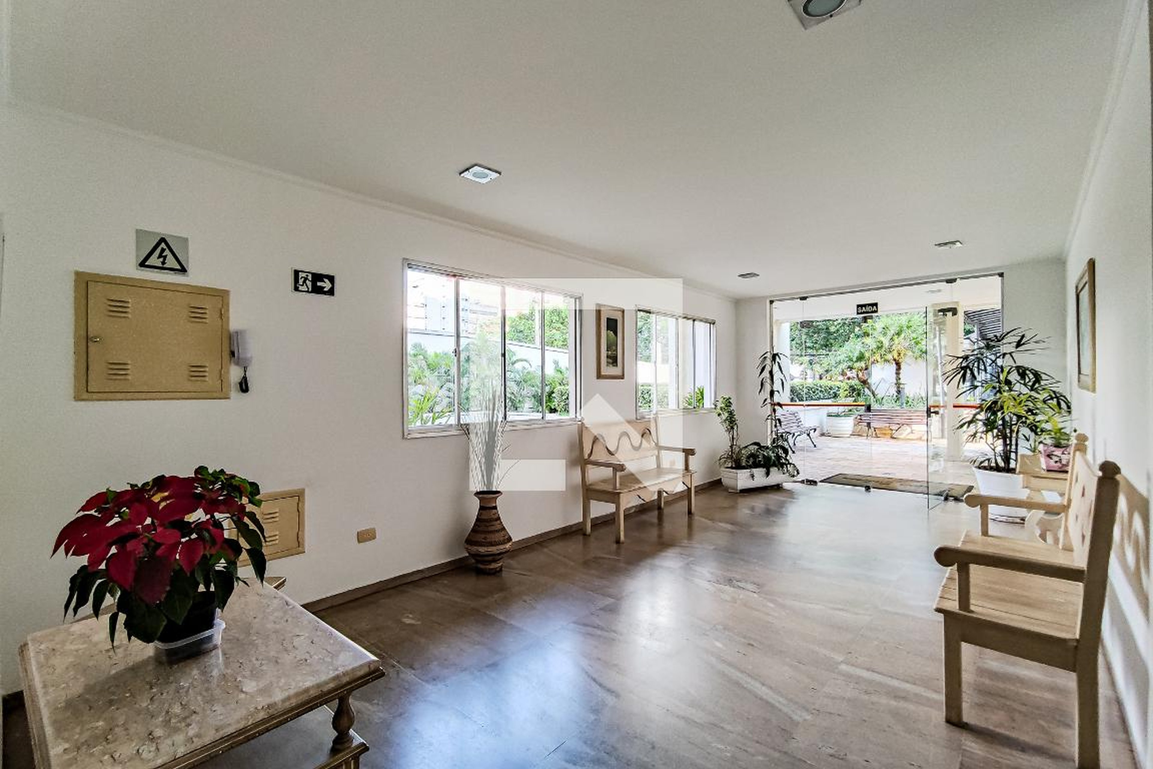 Hall de Entrada - Edifício Fabiana