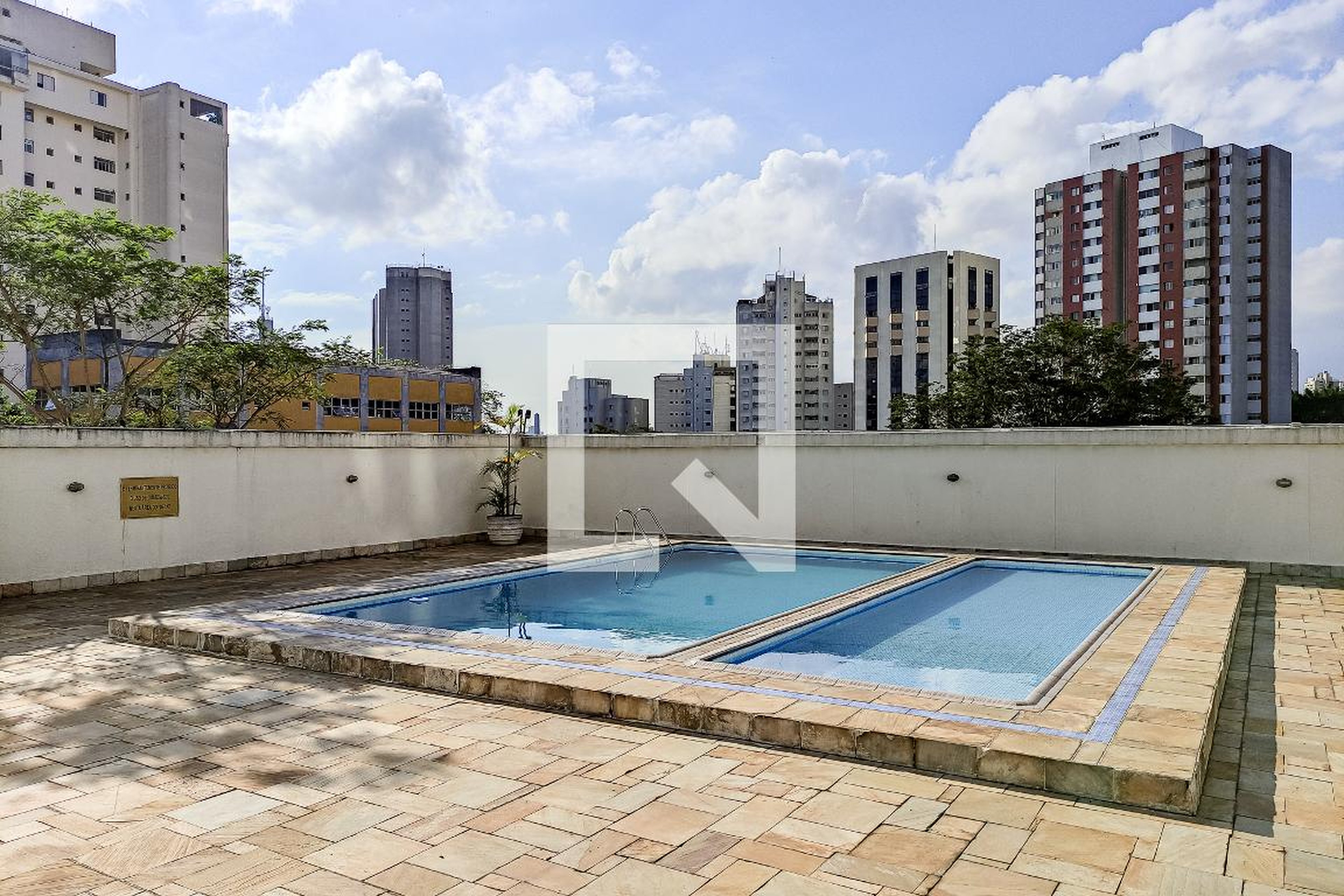 Piscina - Edifício Fabiana