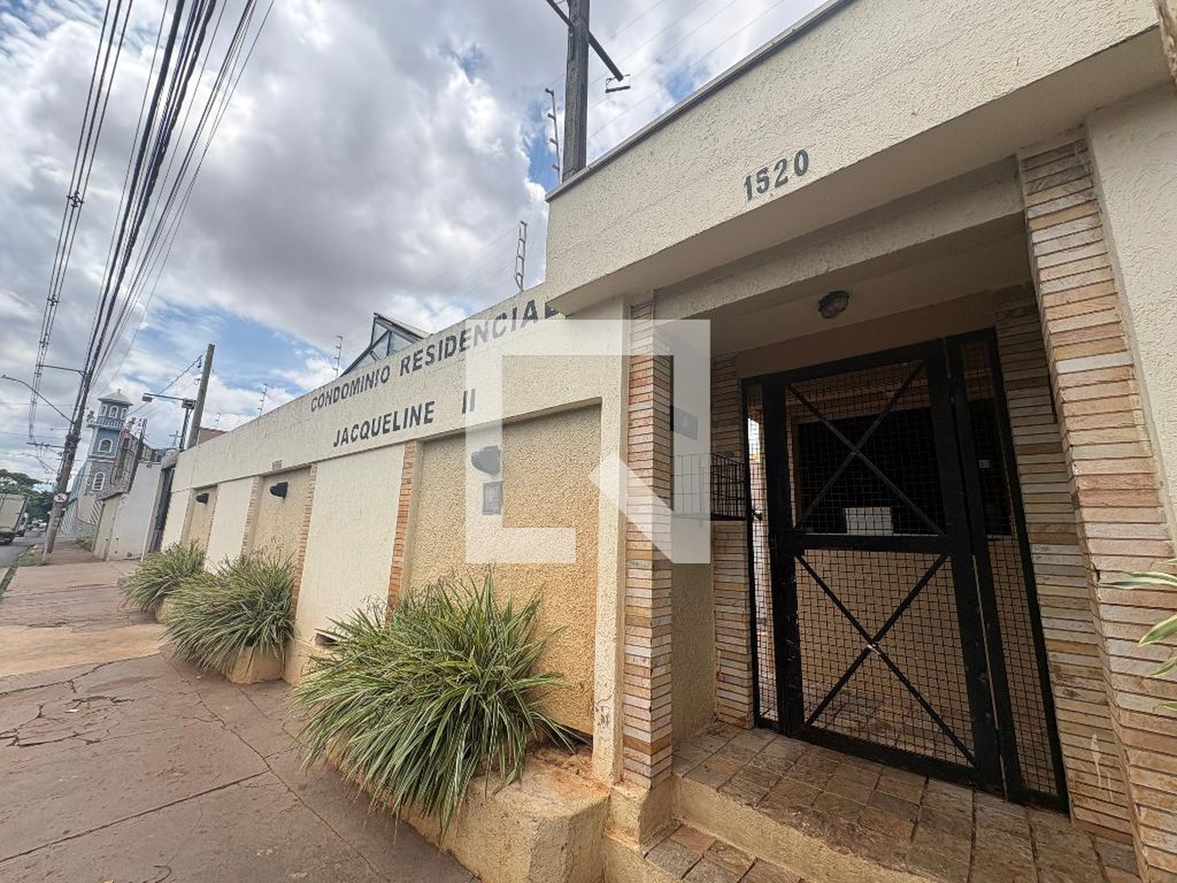 Fachada Residencial Jaqueline