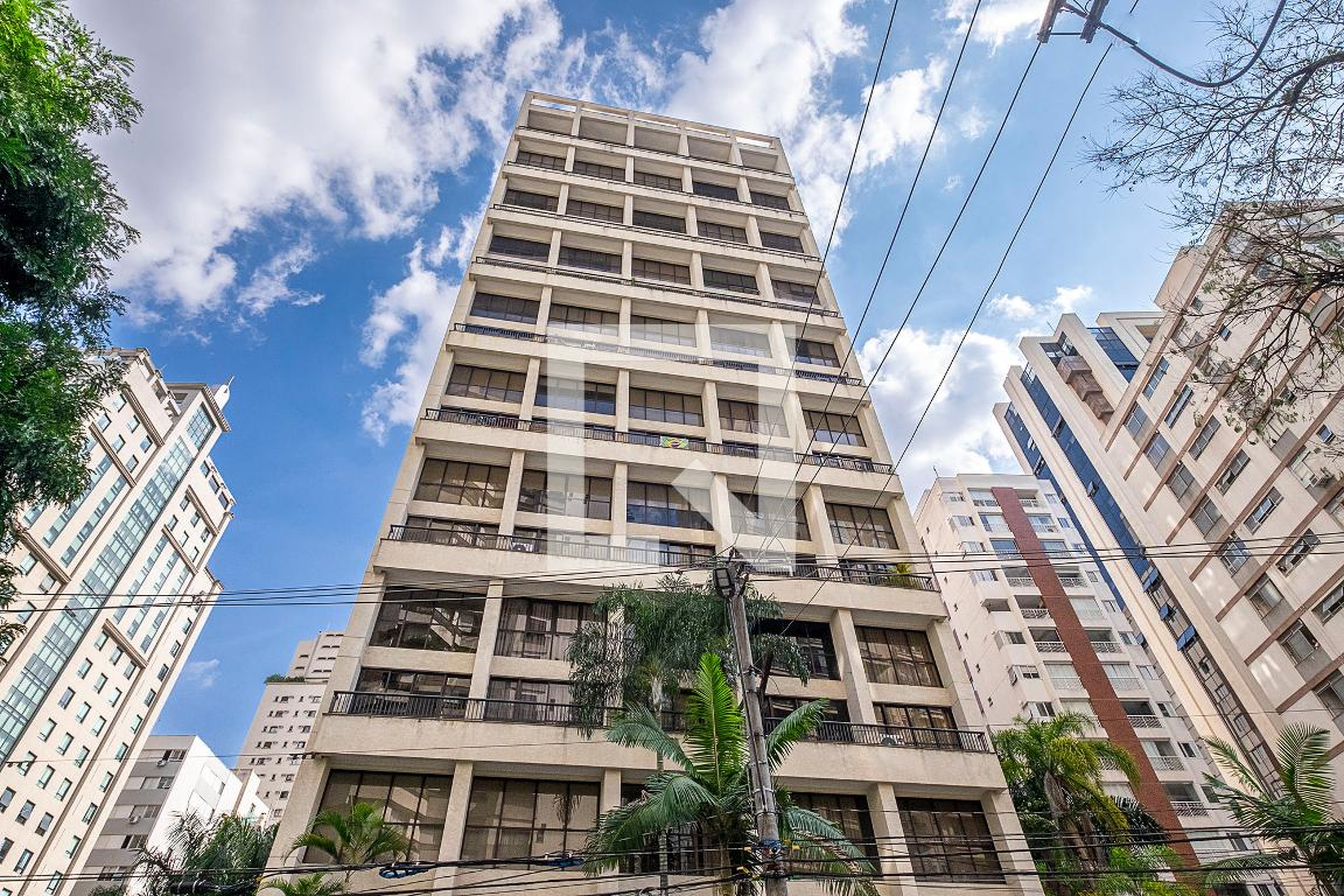 Fachada Condomínio em Rua Guarará, 438