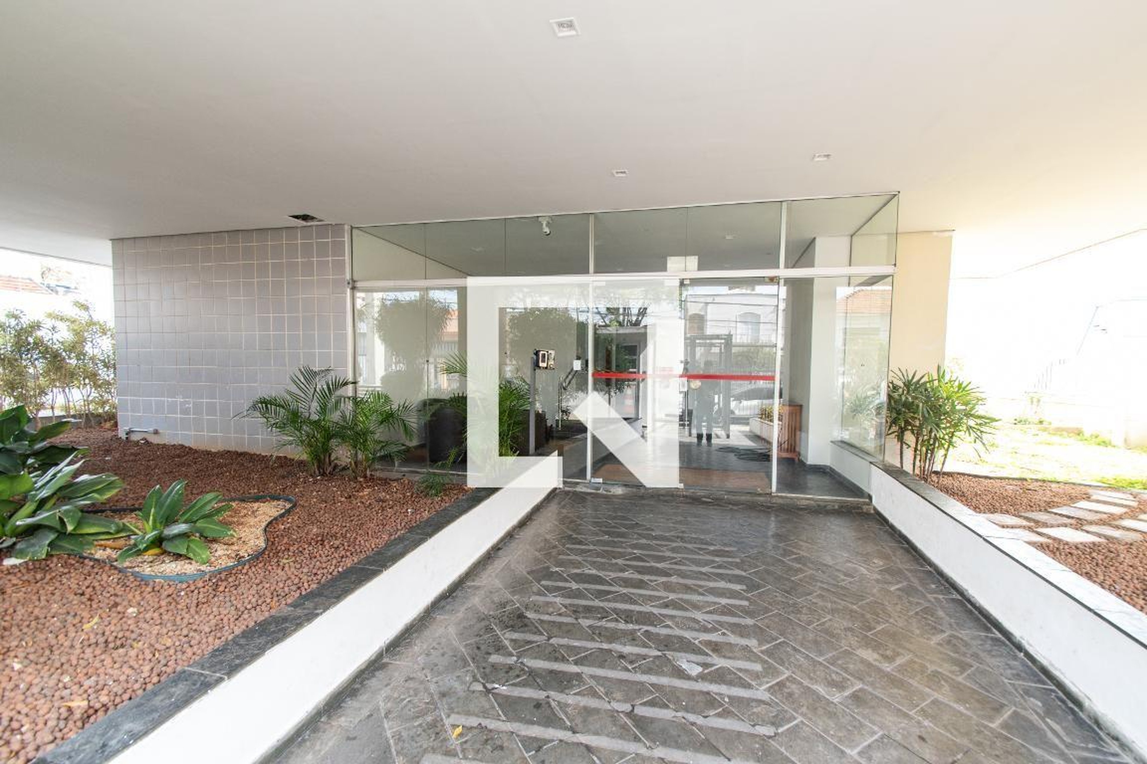 Entrada - Edifício Araruba