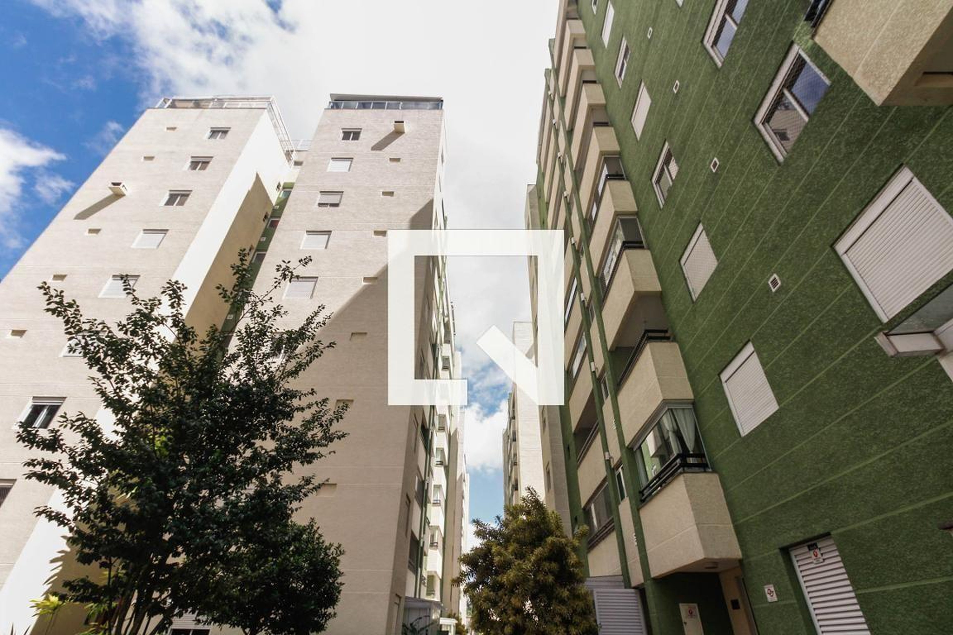 Fachada Condomínio Ecoway Carrão