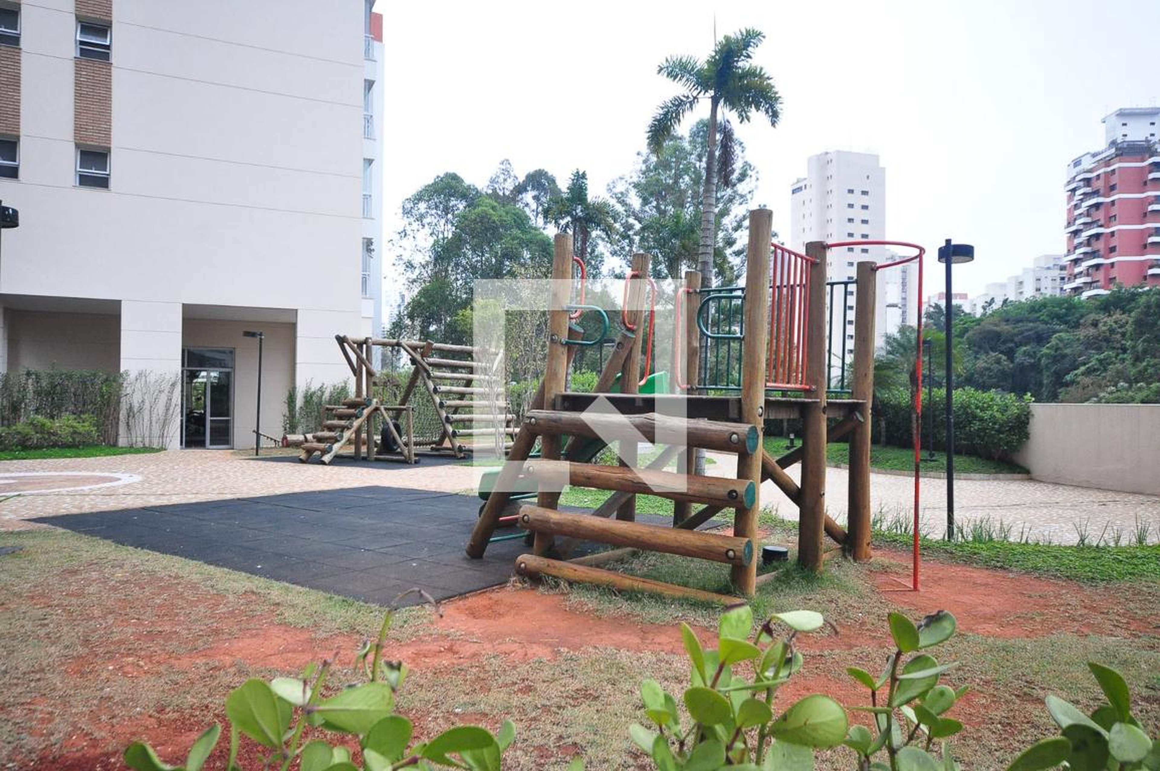 Playground - Cristais da Terra