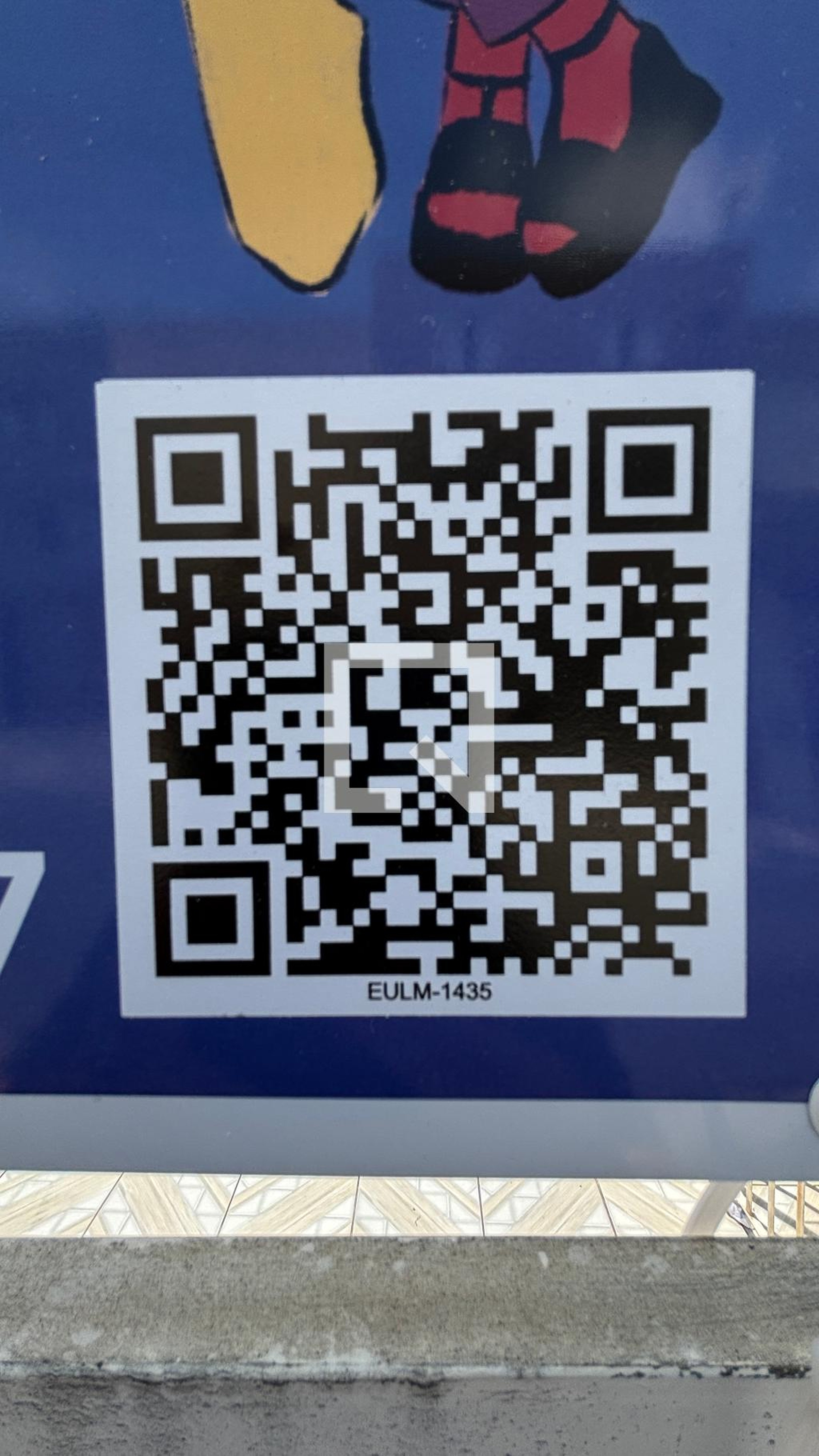 Fachada Condomínio em Rua Estônia, 4