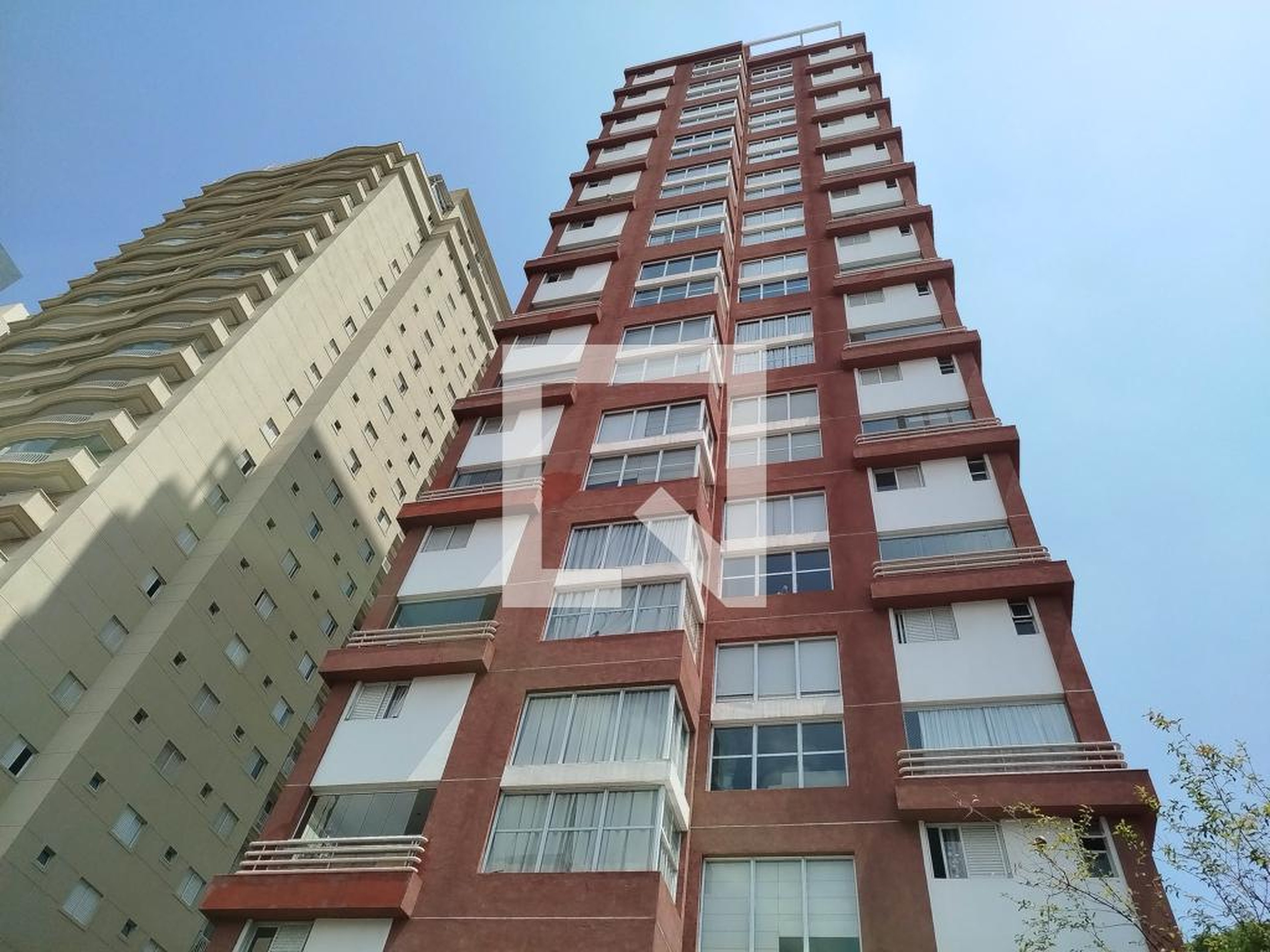 Fachada Condomínio Vertical House