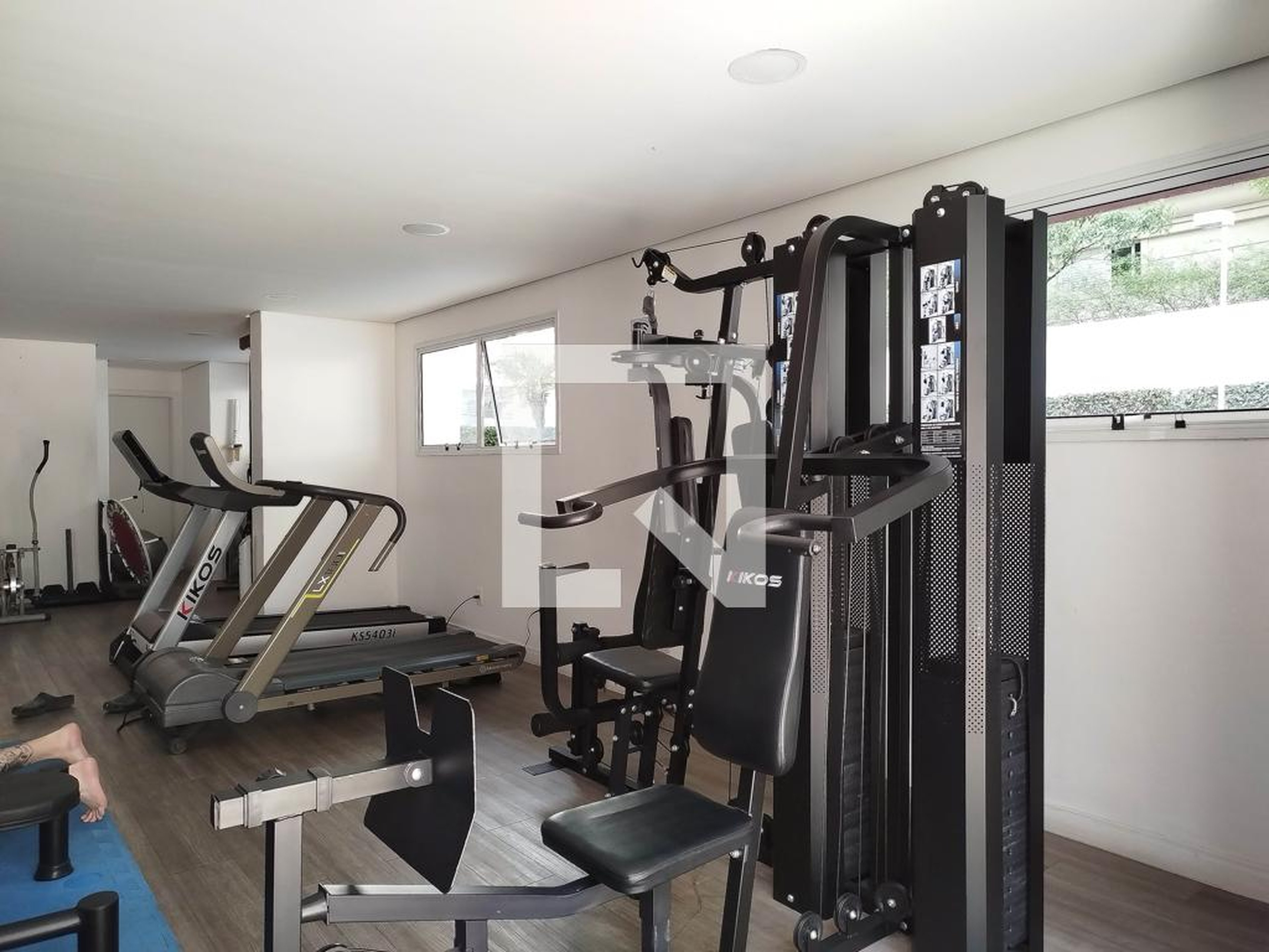 Academia - Vertical House