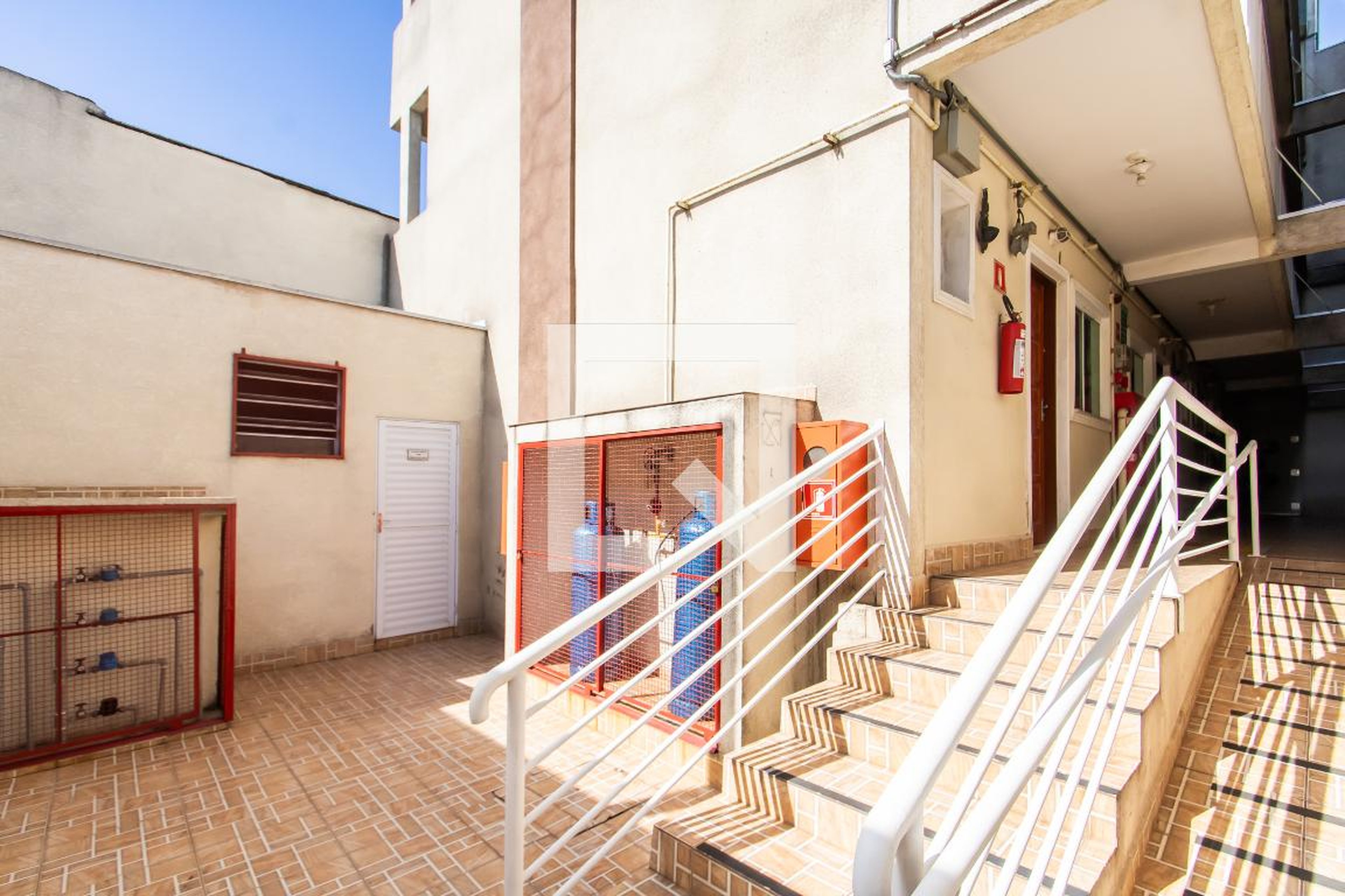 Área comum - Adonai