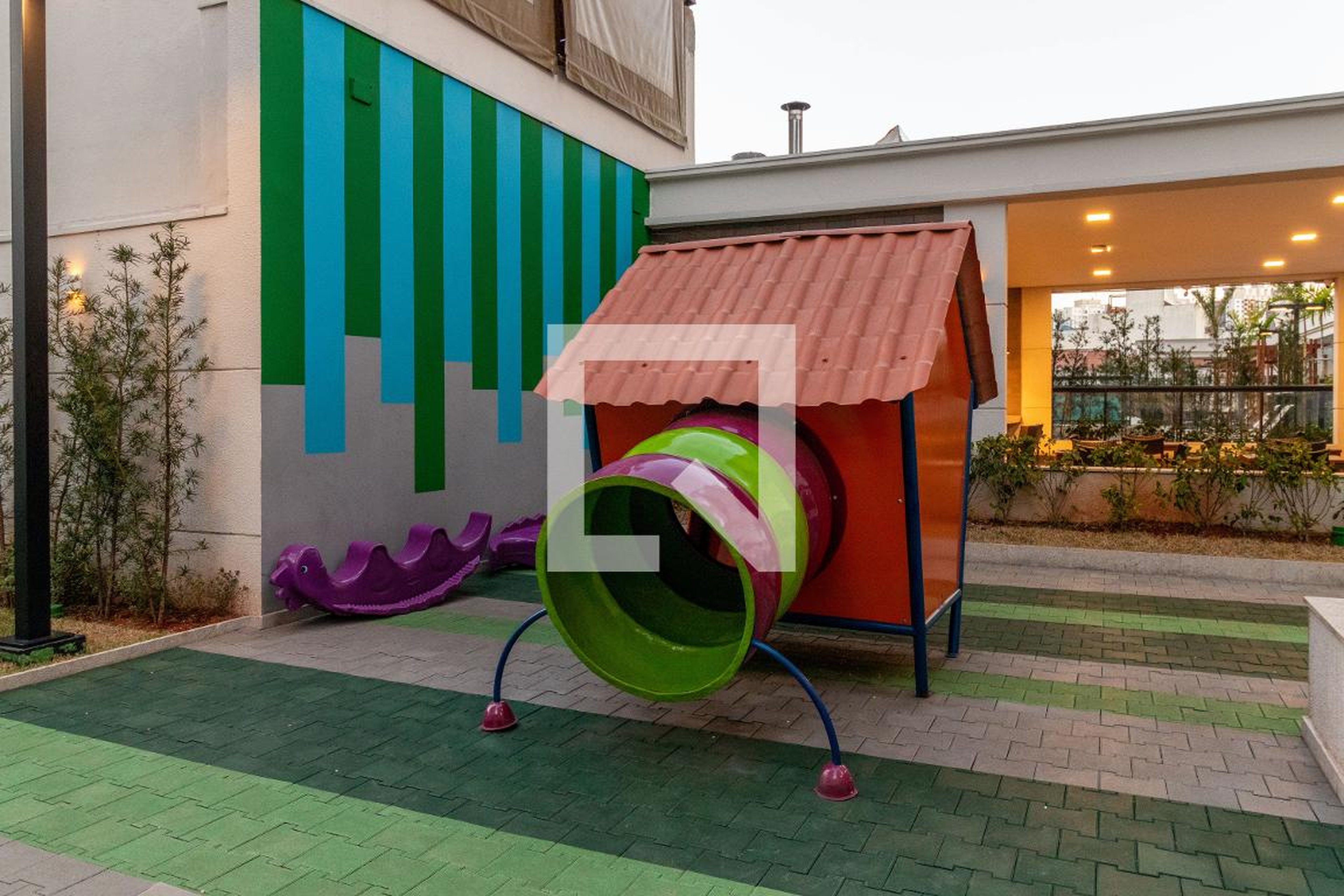 Playground - Living Clássico