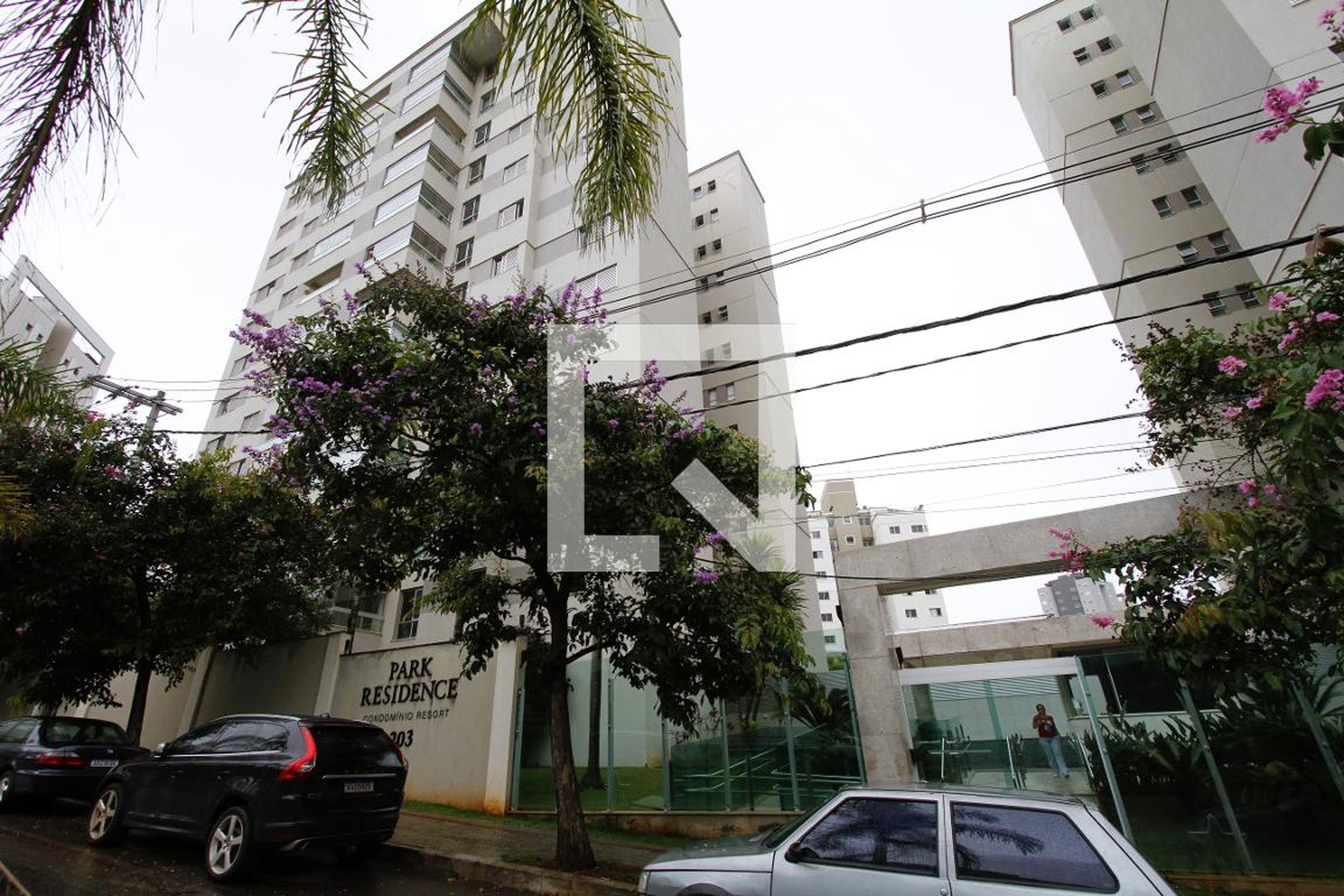 Fachada do Prédio Condomínio Park Residence
