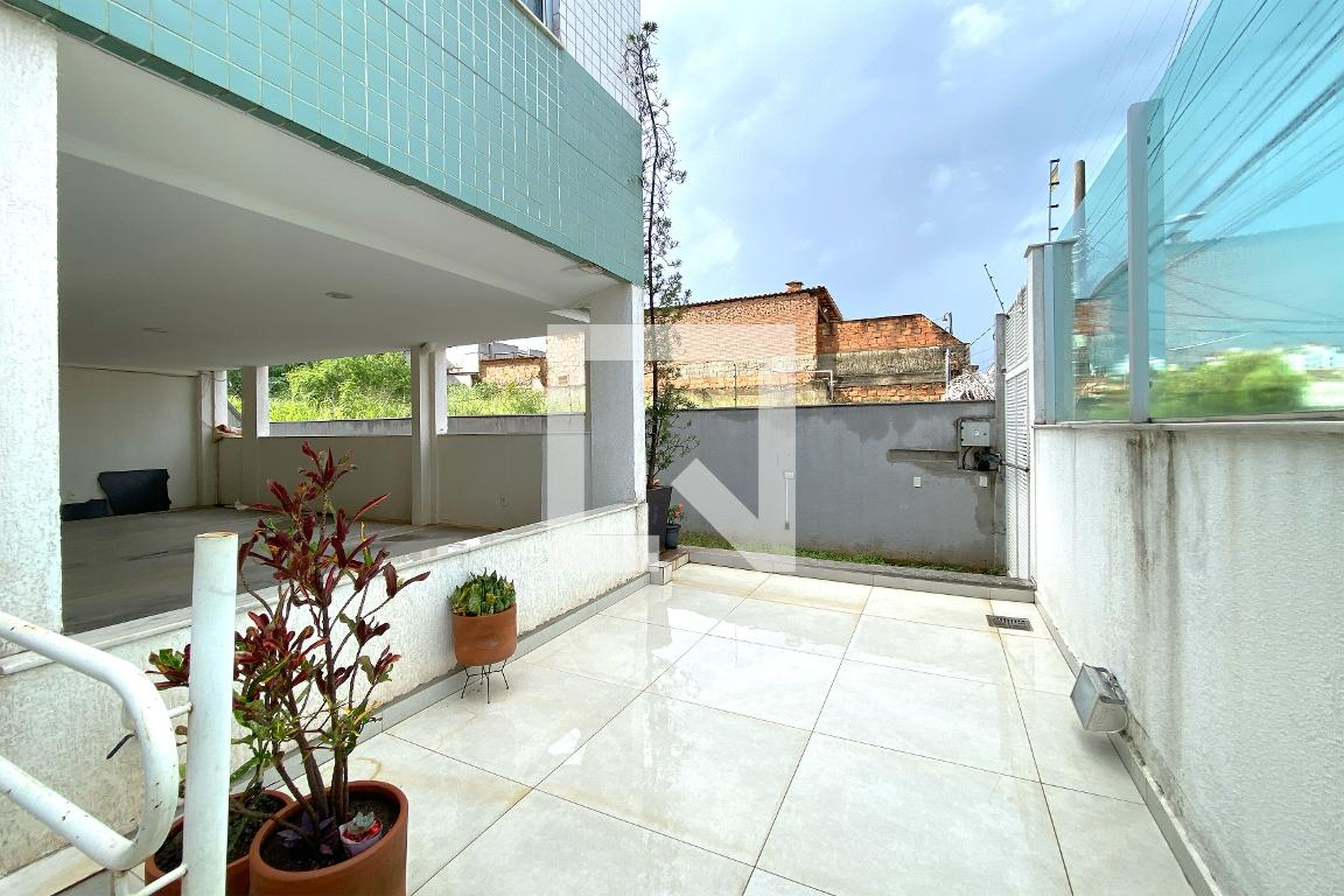 Entrada - Edifício Xavier