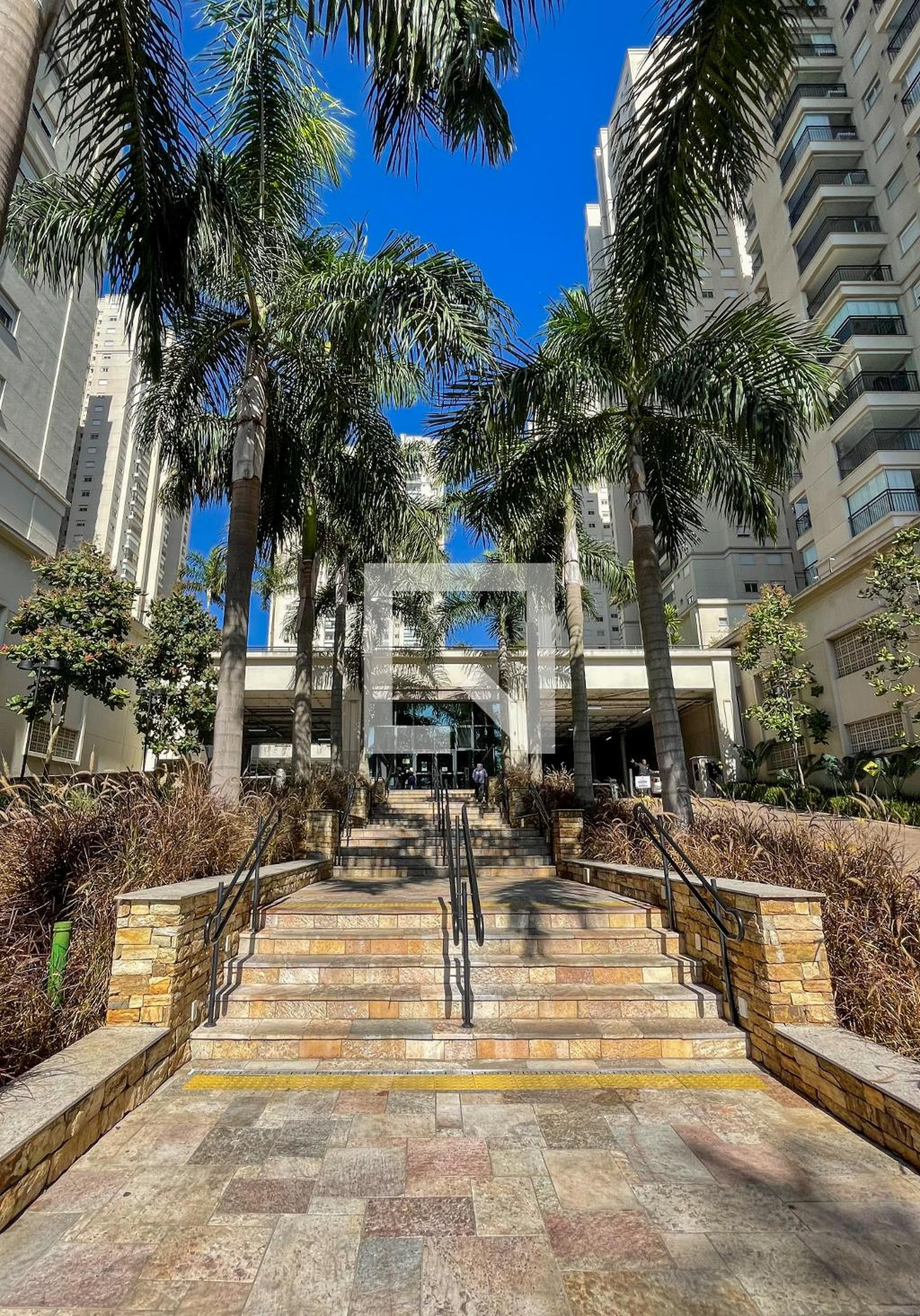 Fachada Condomínio Cidade Maia