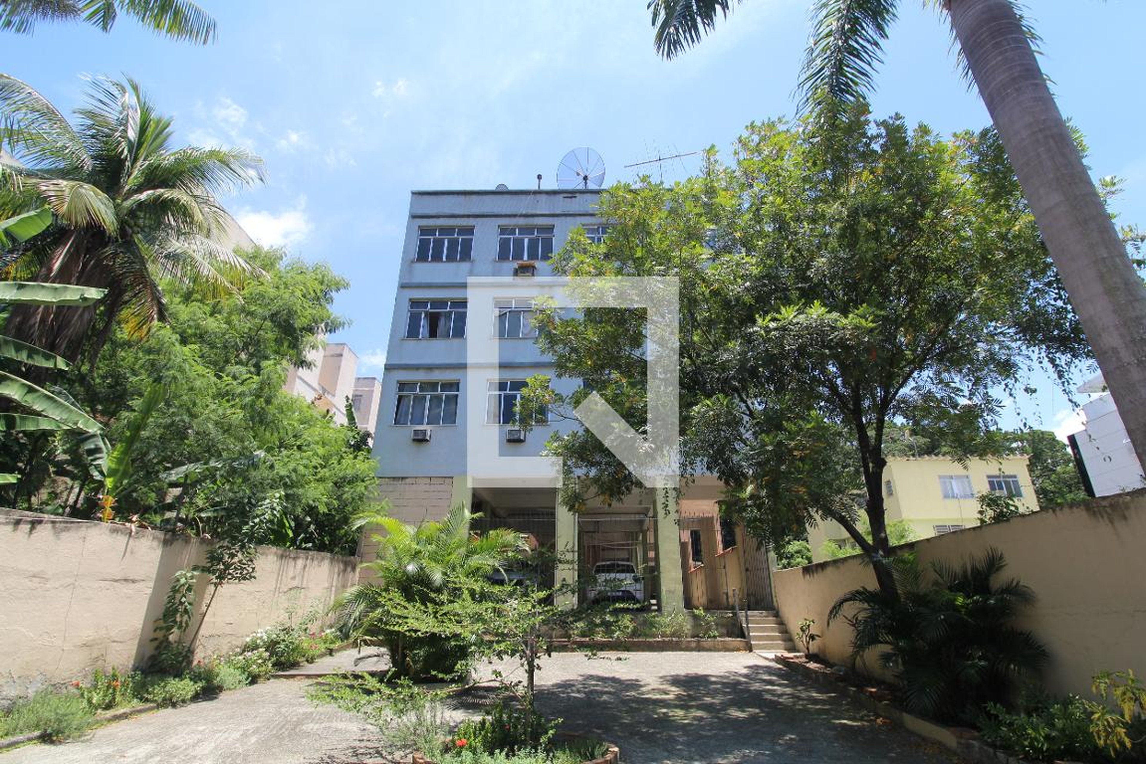 Área comum - Rua Professora Francisca Piragibe
