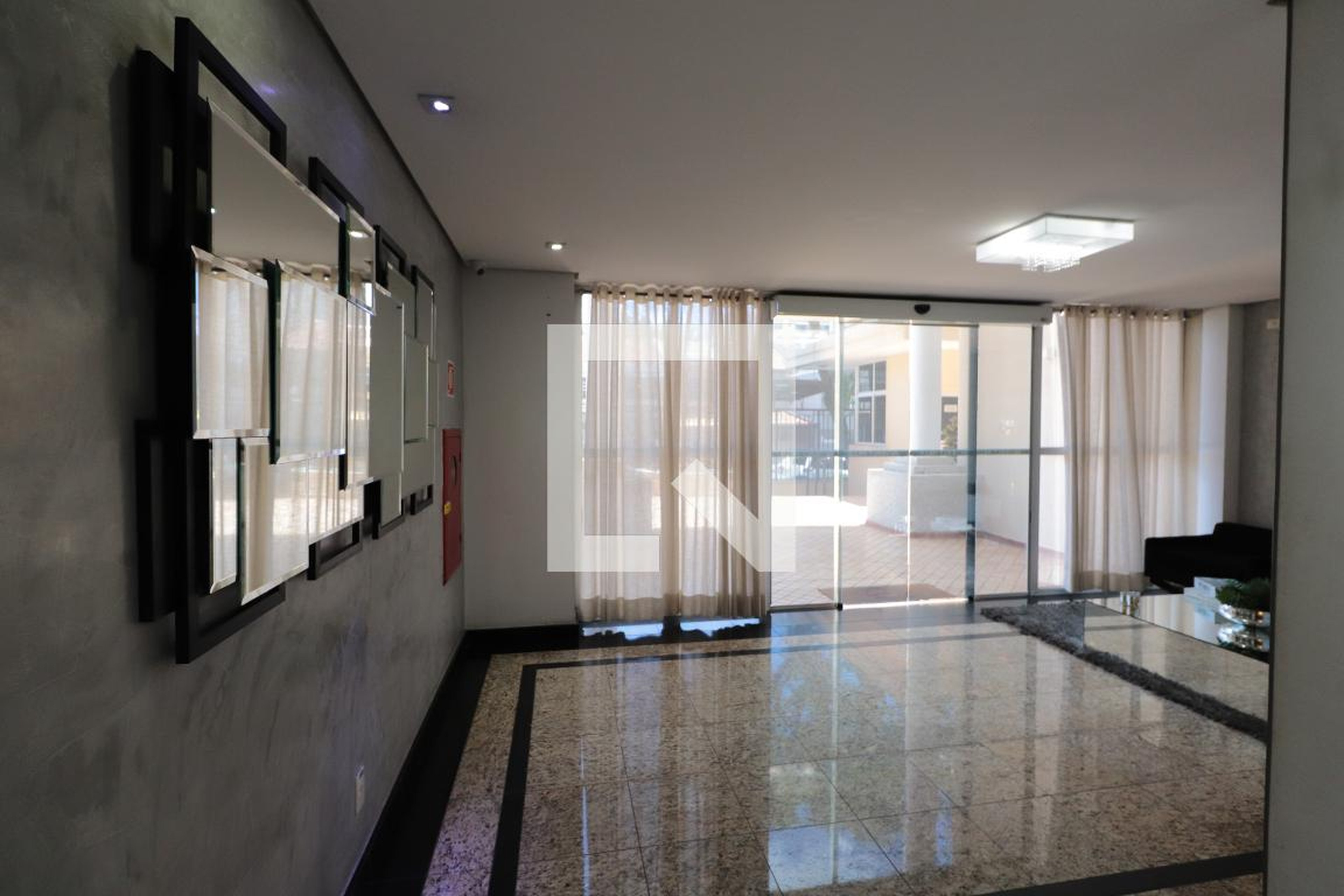 Hall social - Edifício Beverly Hills Club