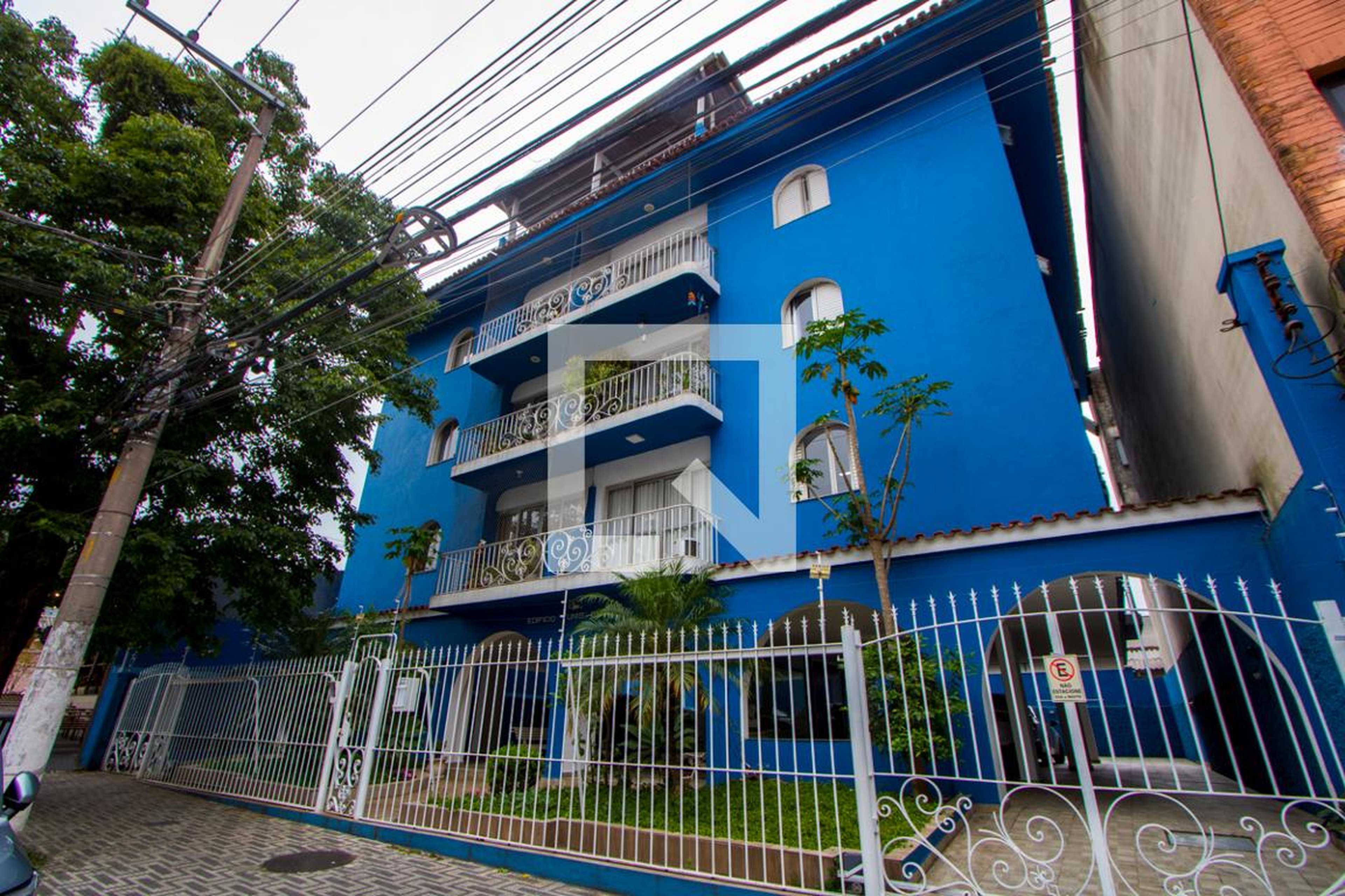 Fachada Condomínio em Avenida Lino Jardim, 610