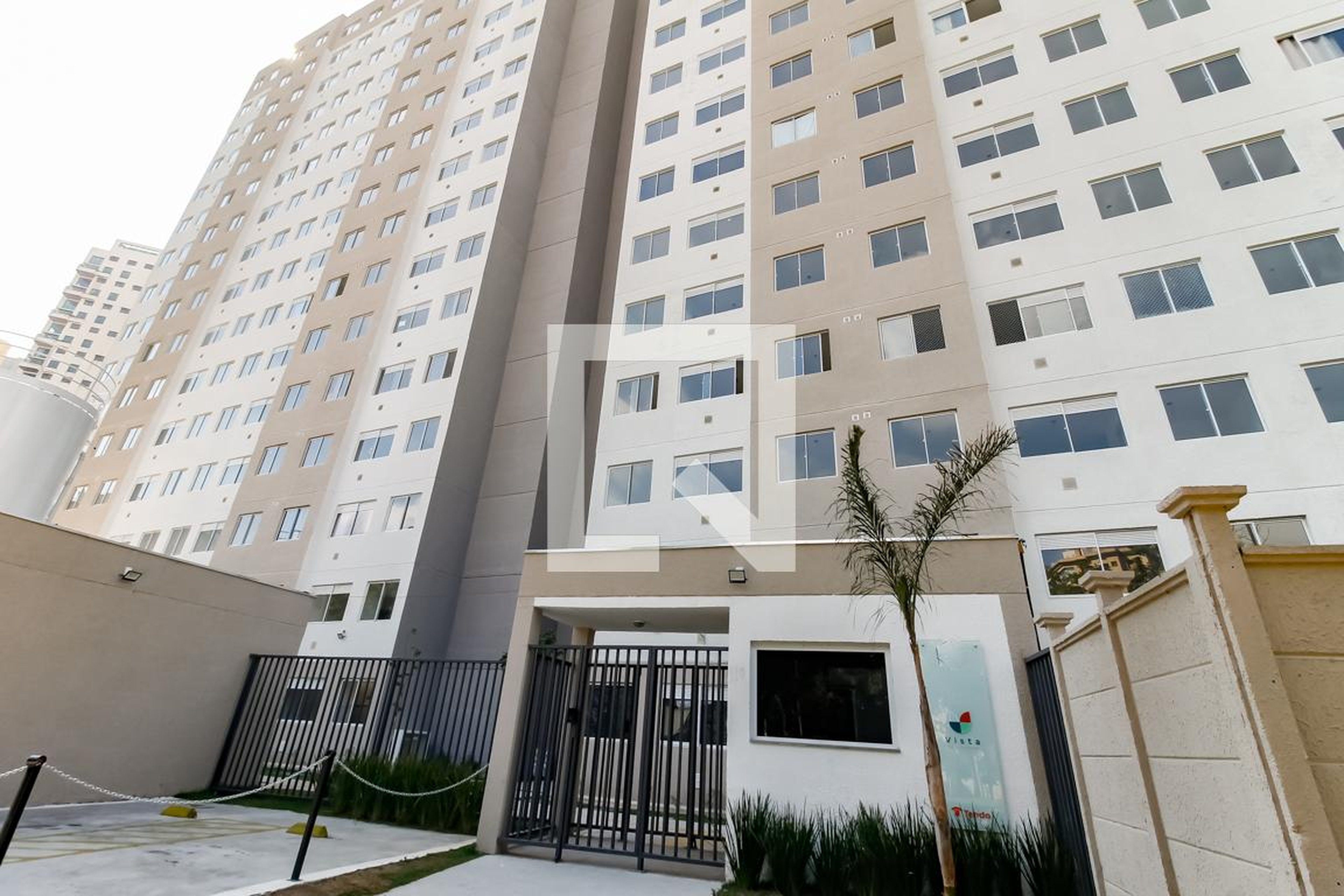 Fachada do Prédio Condomínio em Rua Crésilas, 110