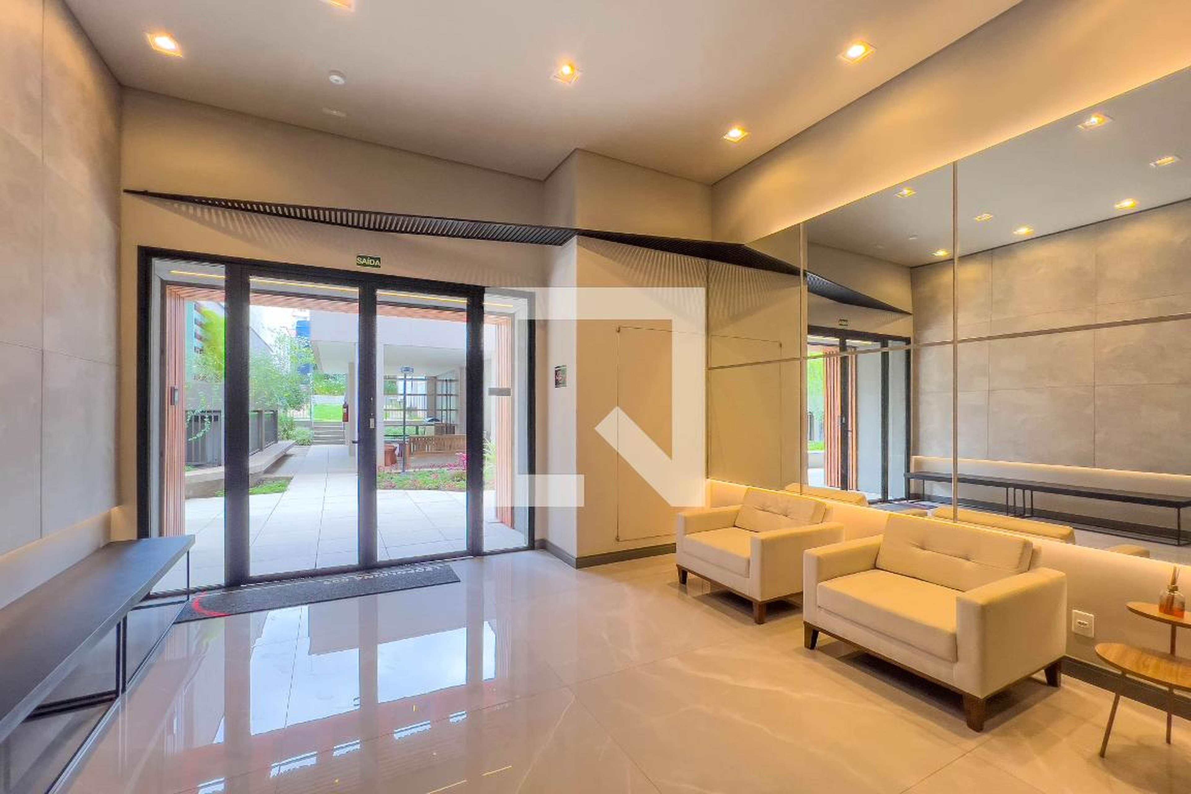 Hall de entrada - Leopoldina 625