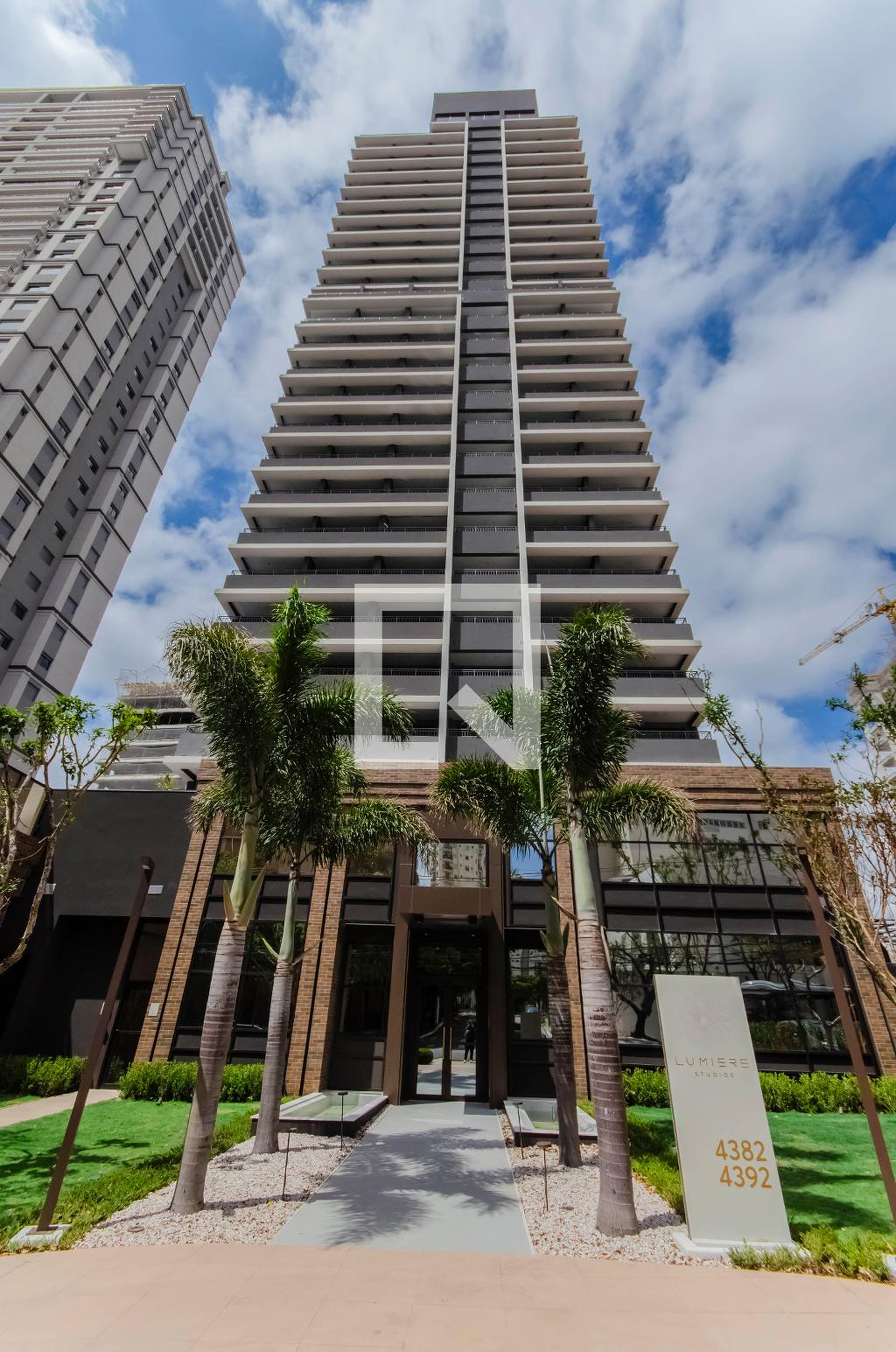 Fachada do Prédio Condomínio Lumiere Studios