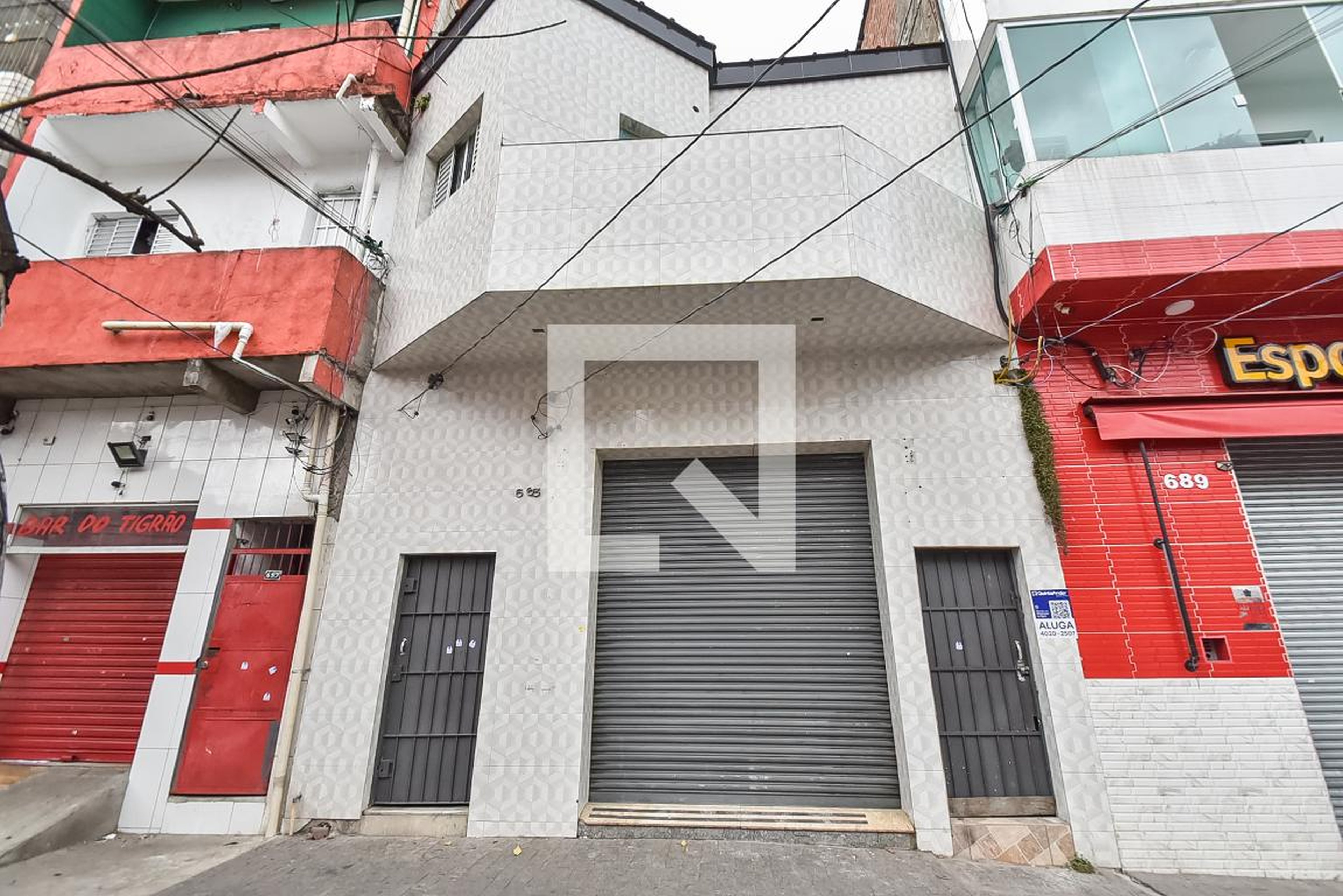 Fachada Condomínio em Rua Barão de Iguape, 663