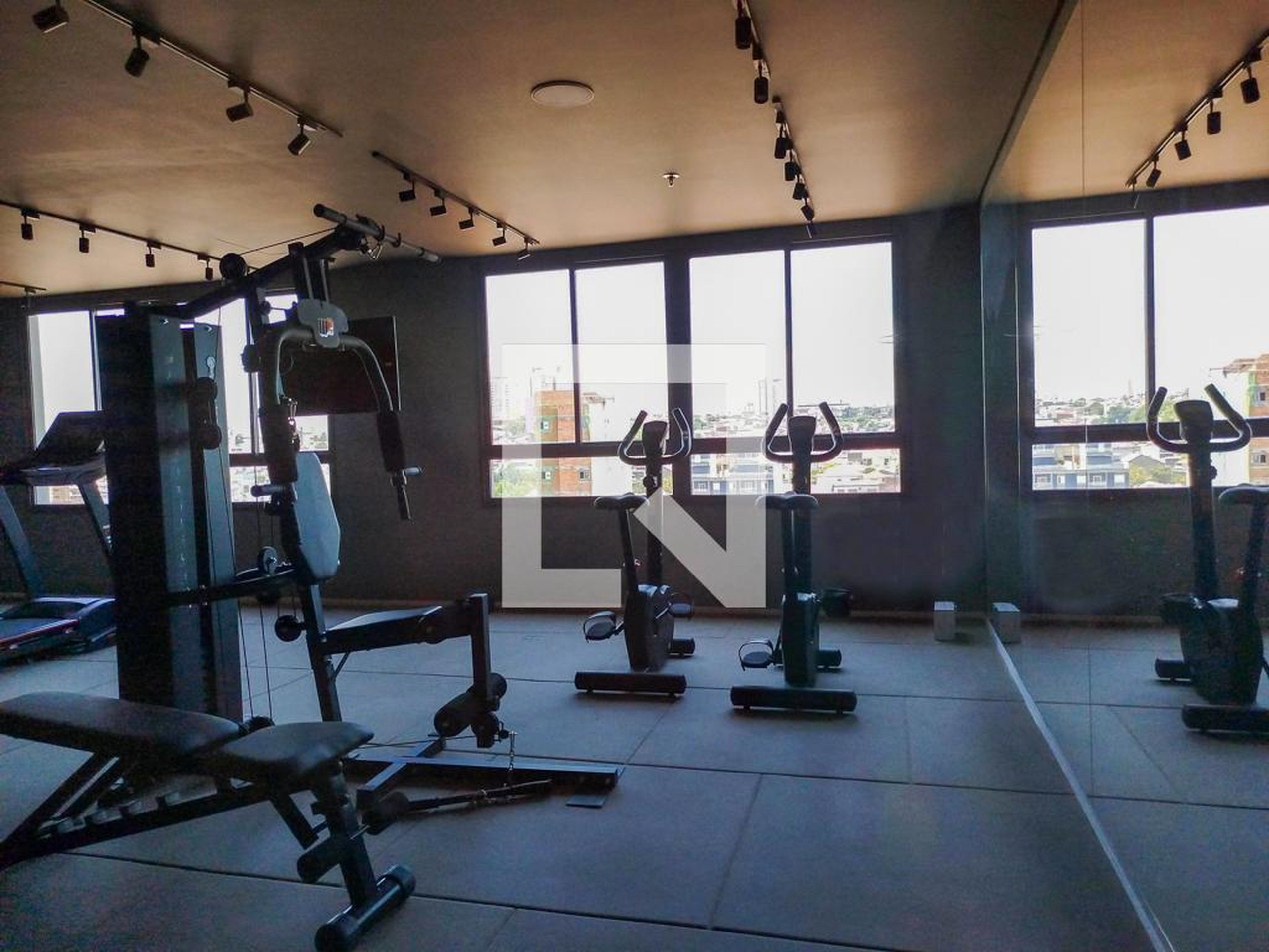 Academia - Origem Penha