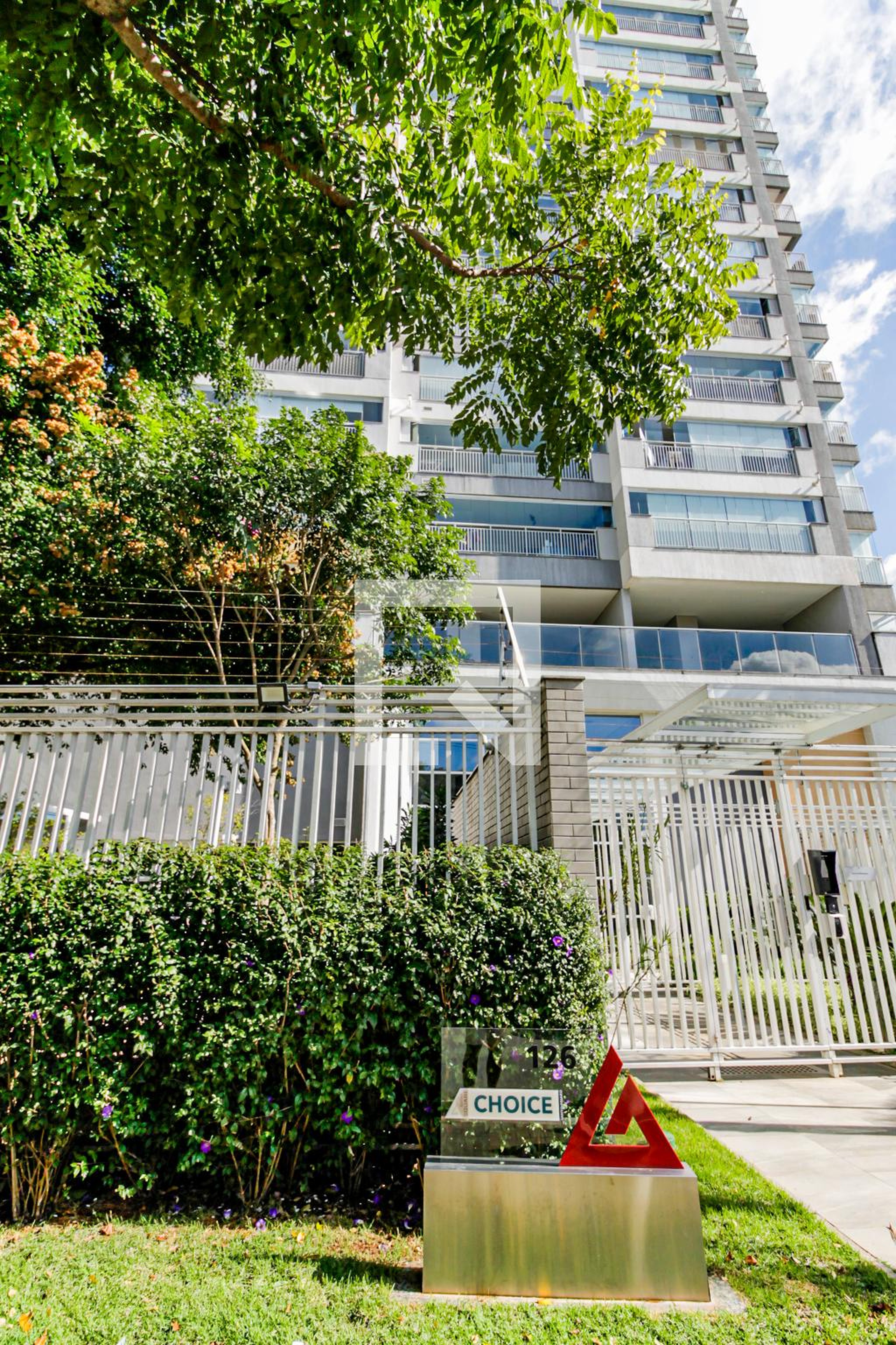 Fachada Condomínio Square Choice