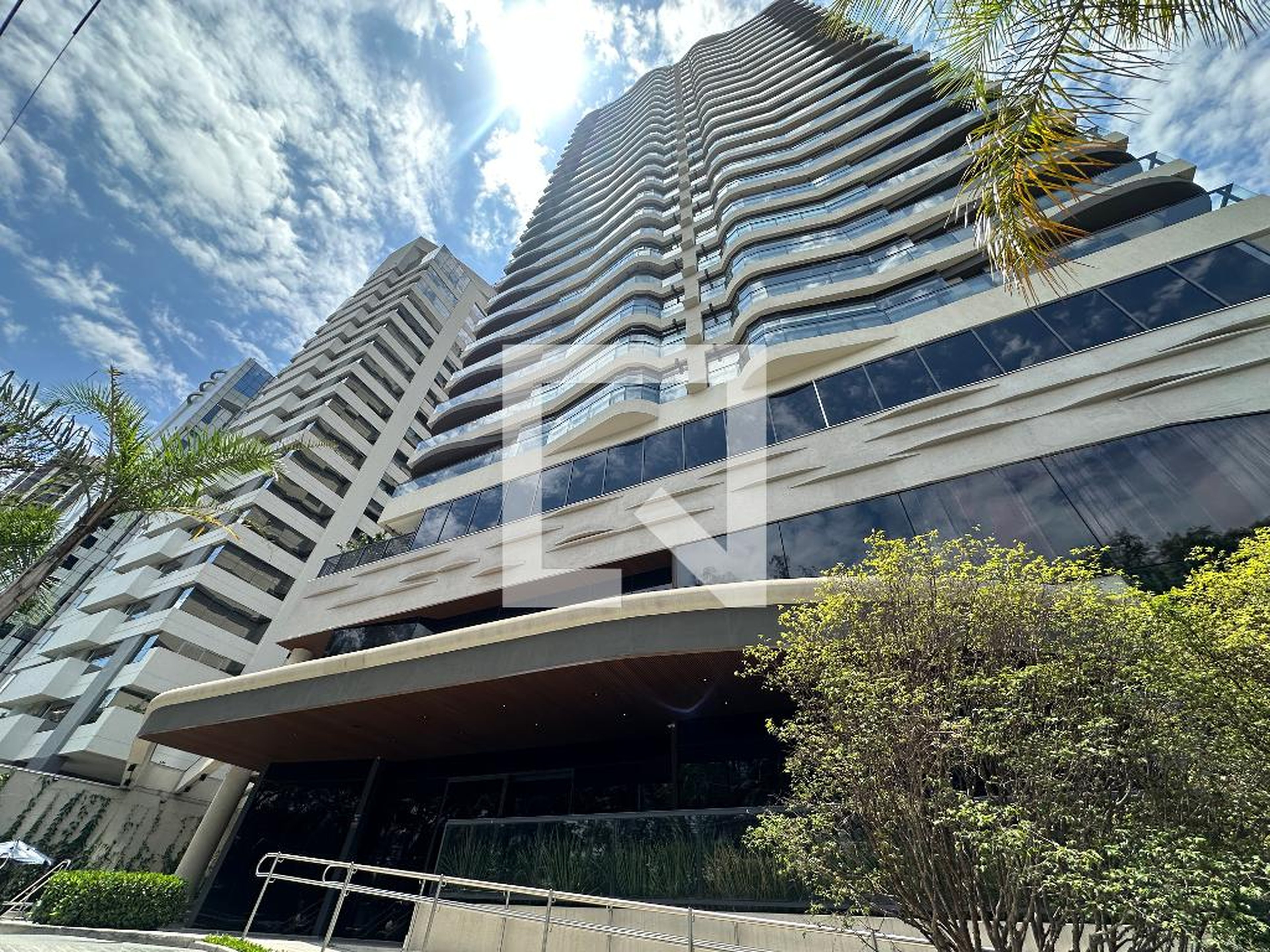 Fachada Condomínio Oka Mamoré