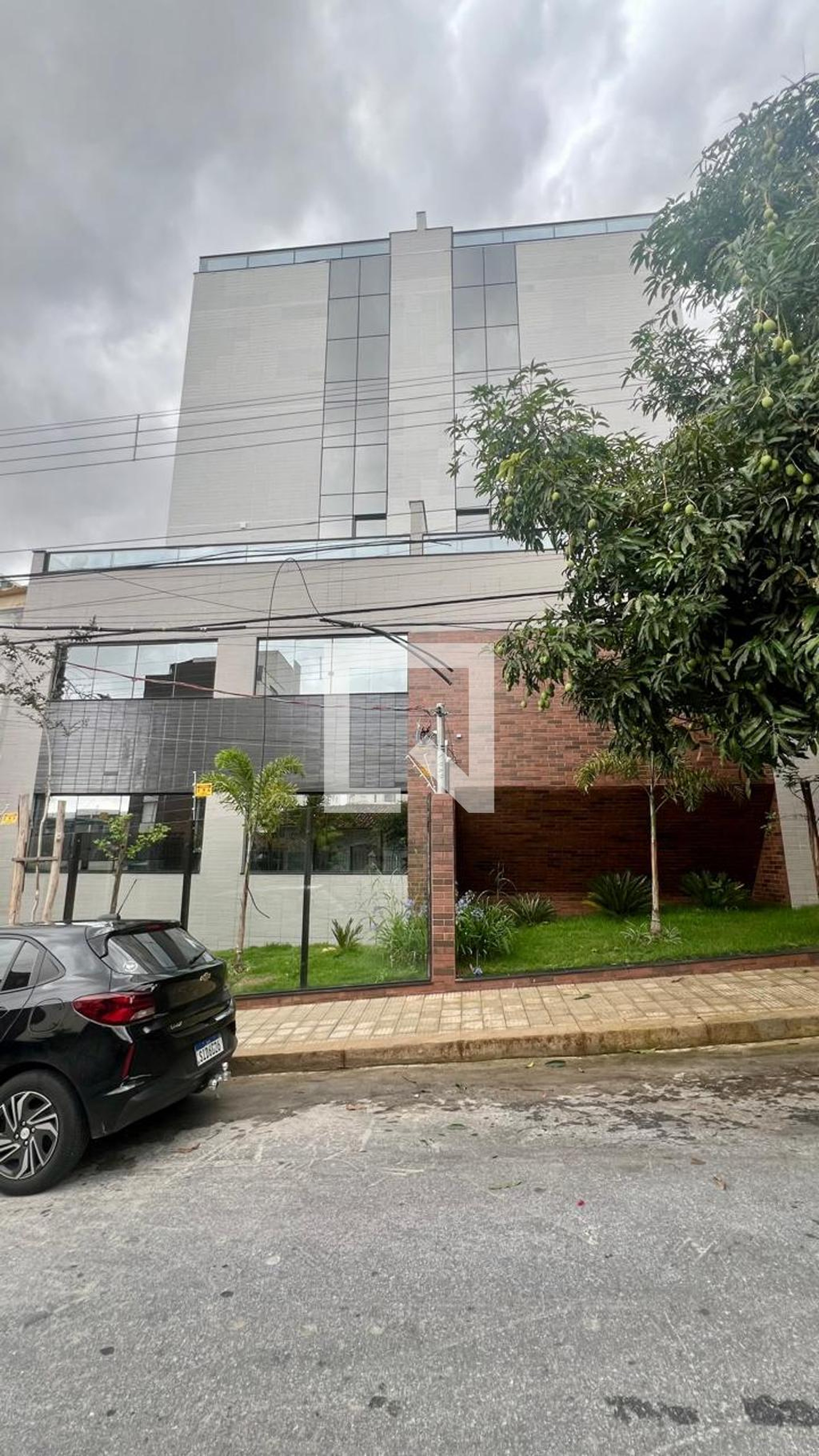 Fachada Condomínio em Rua Cônego Floriano, 242