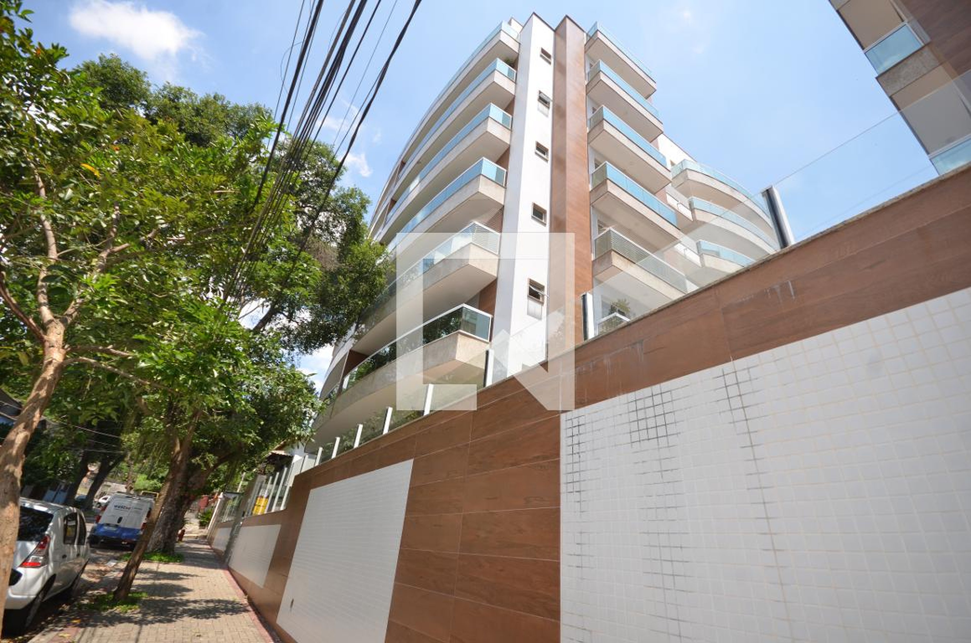 Fachada Condomínio em Rua Evaristo de Morais, Número 1000