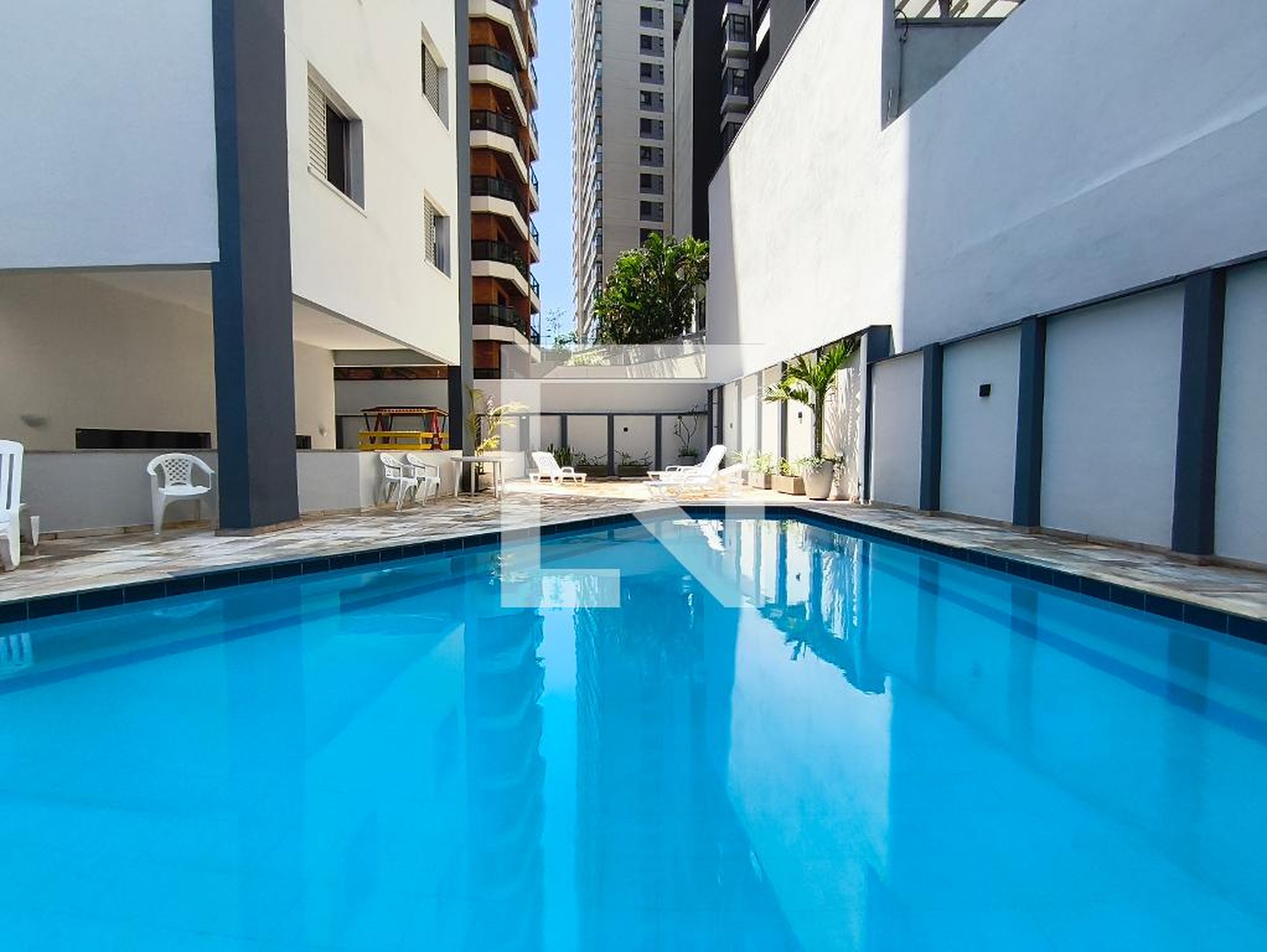 Piscina - Edifício Graziela