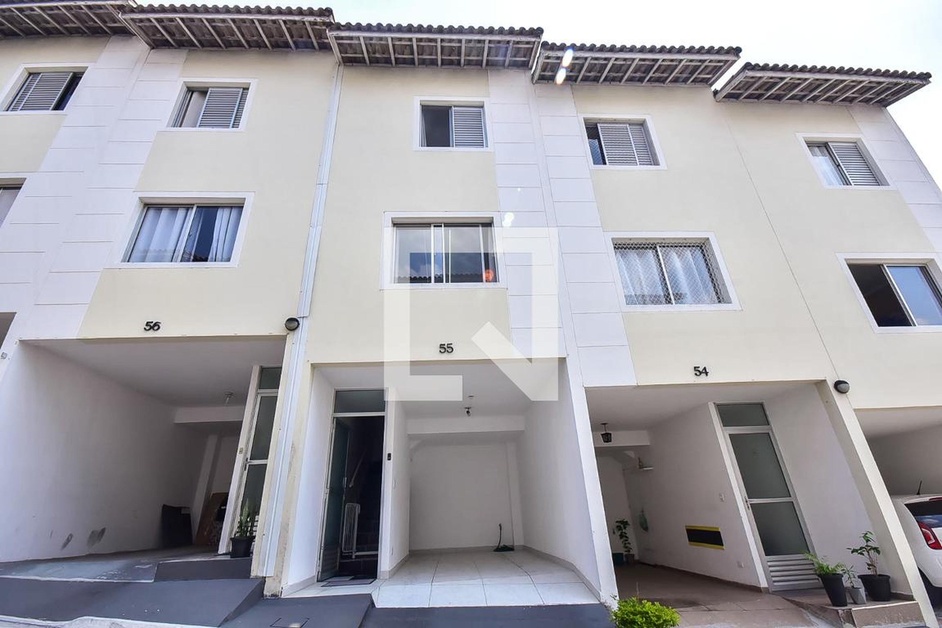 Fachada Residencial Villa Fiori