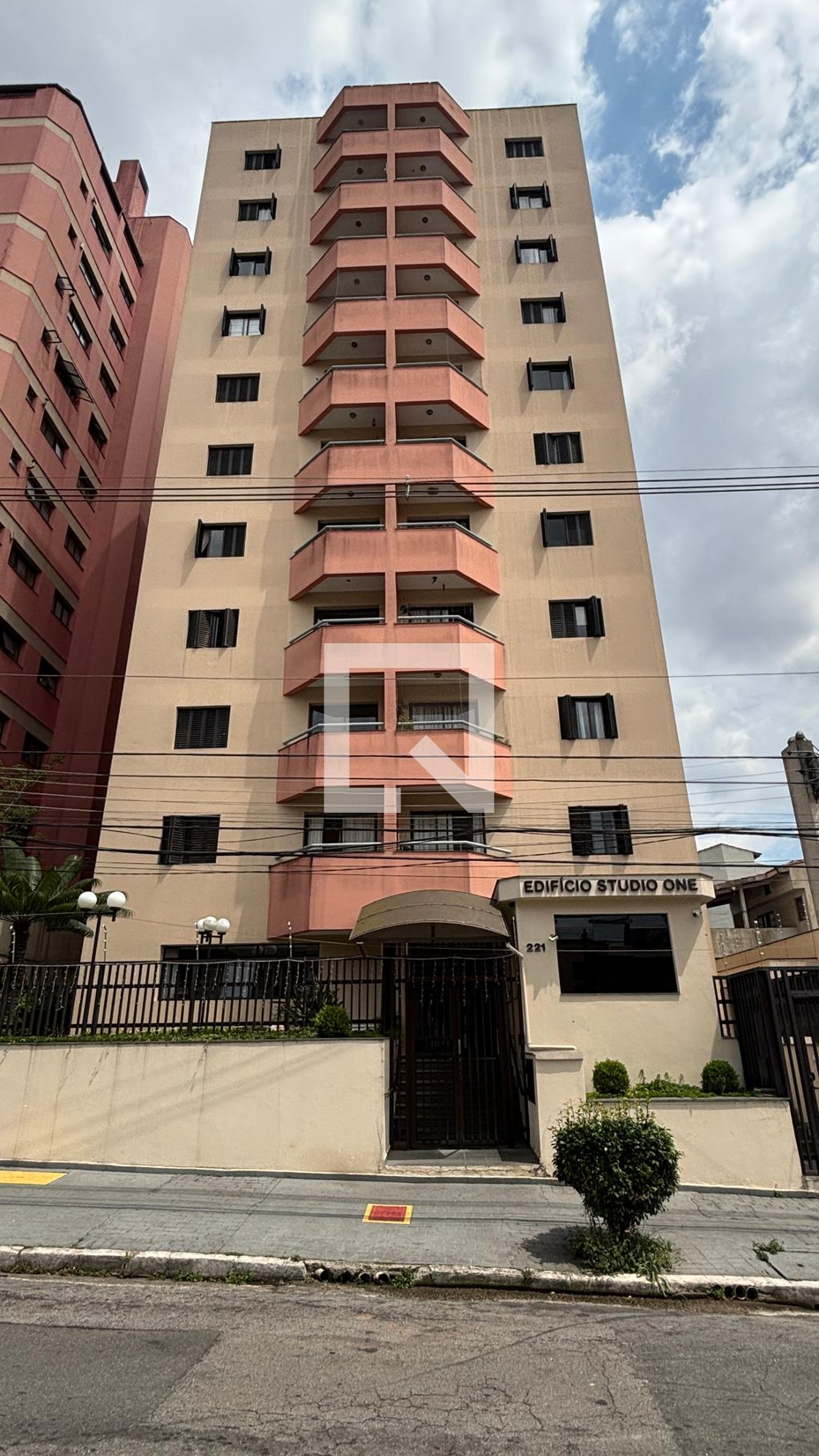 Fachada Condomínio Studio One