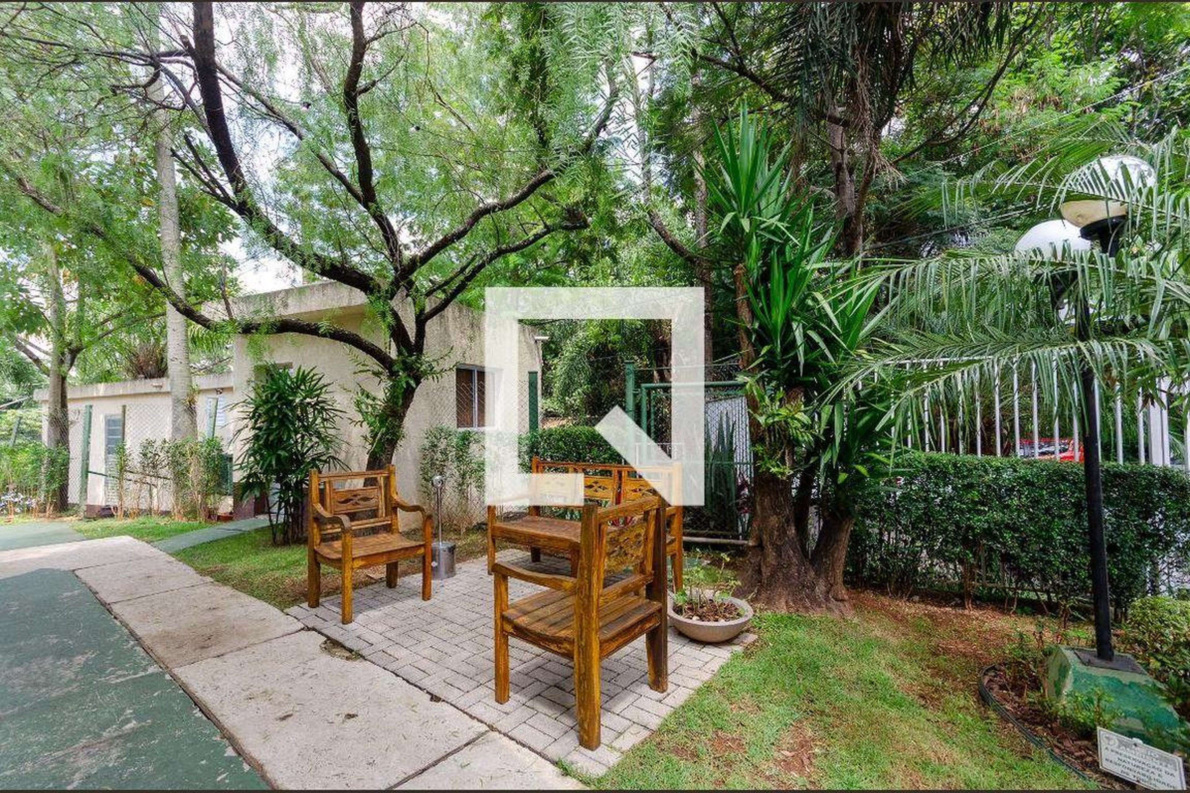 Área comum - Flores  Reserva Jaraguá