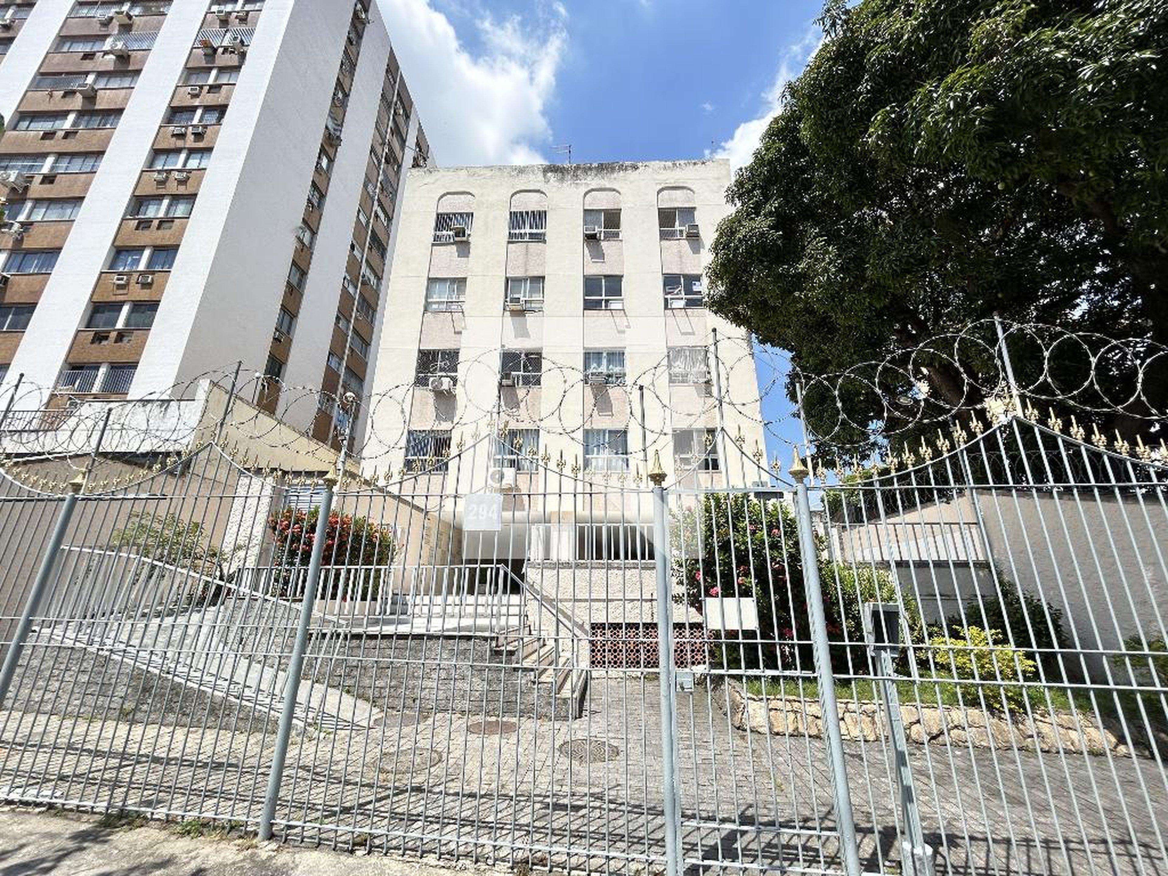 Fachada Condomínio El Greco