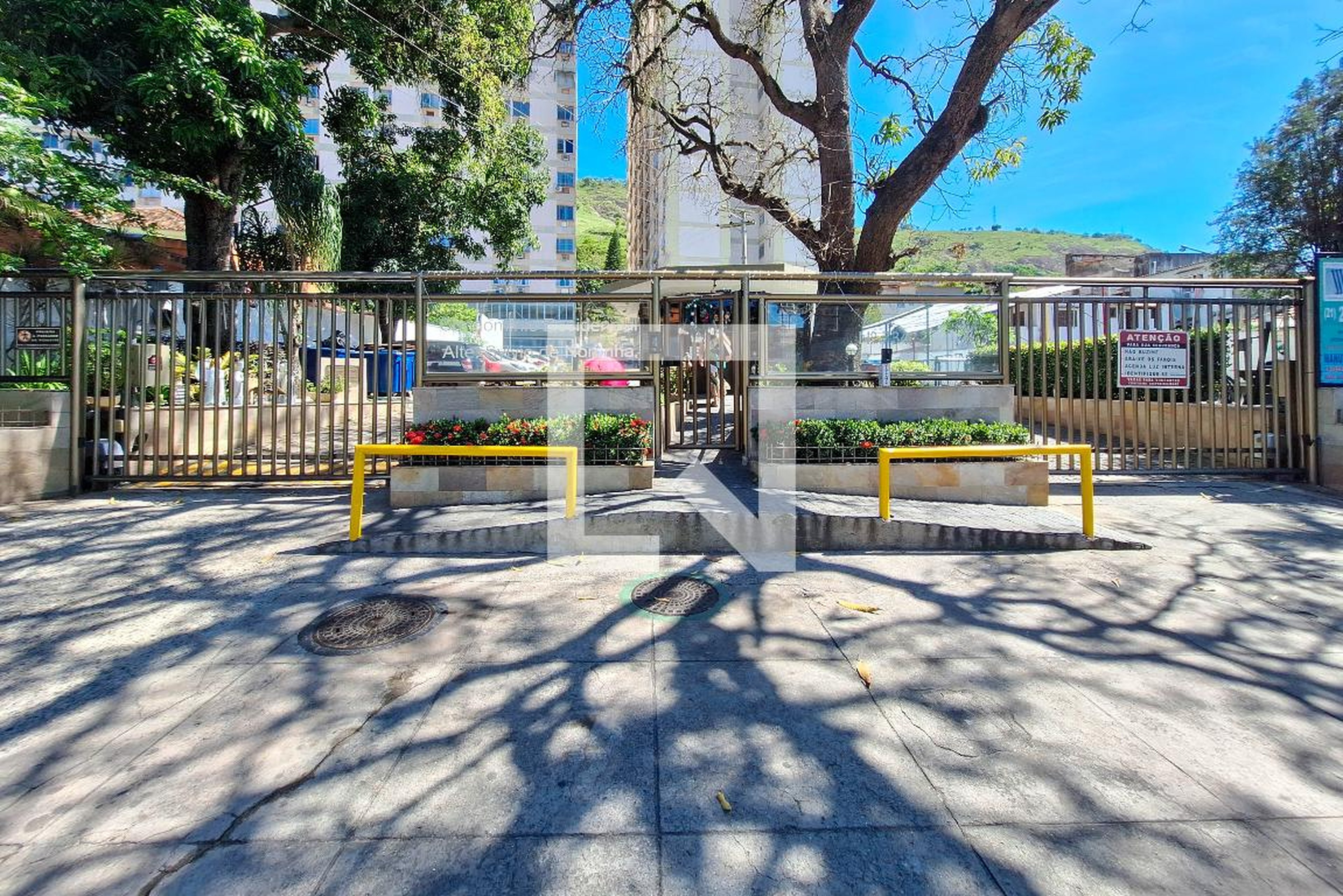 Fachada Condomínio Almirante Silvio de Noronha