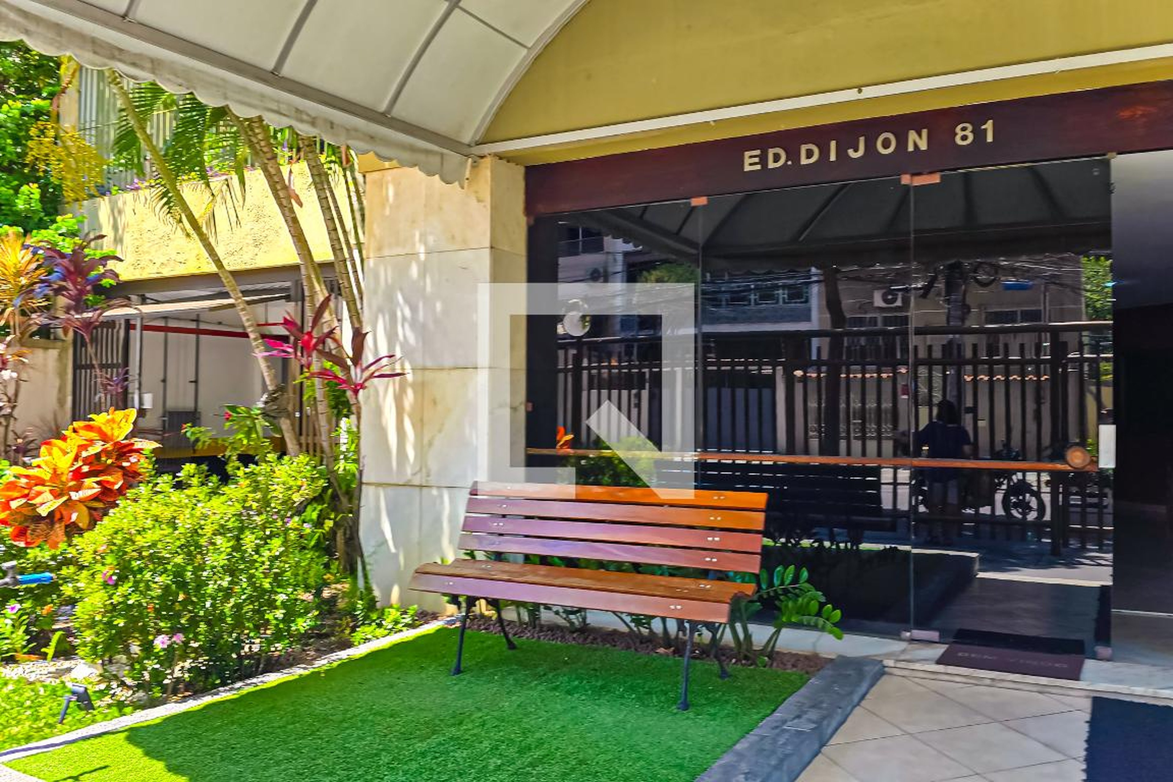 Fachada Edifício Dijon