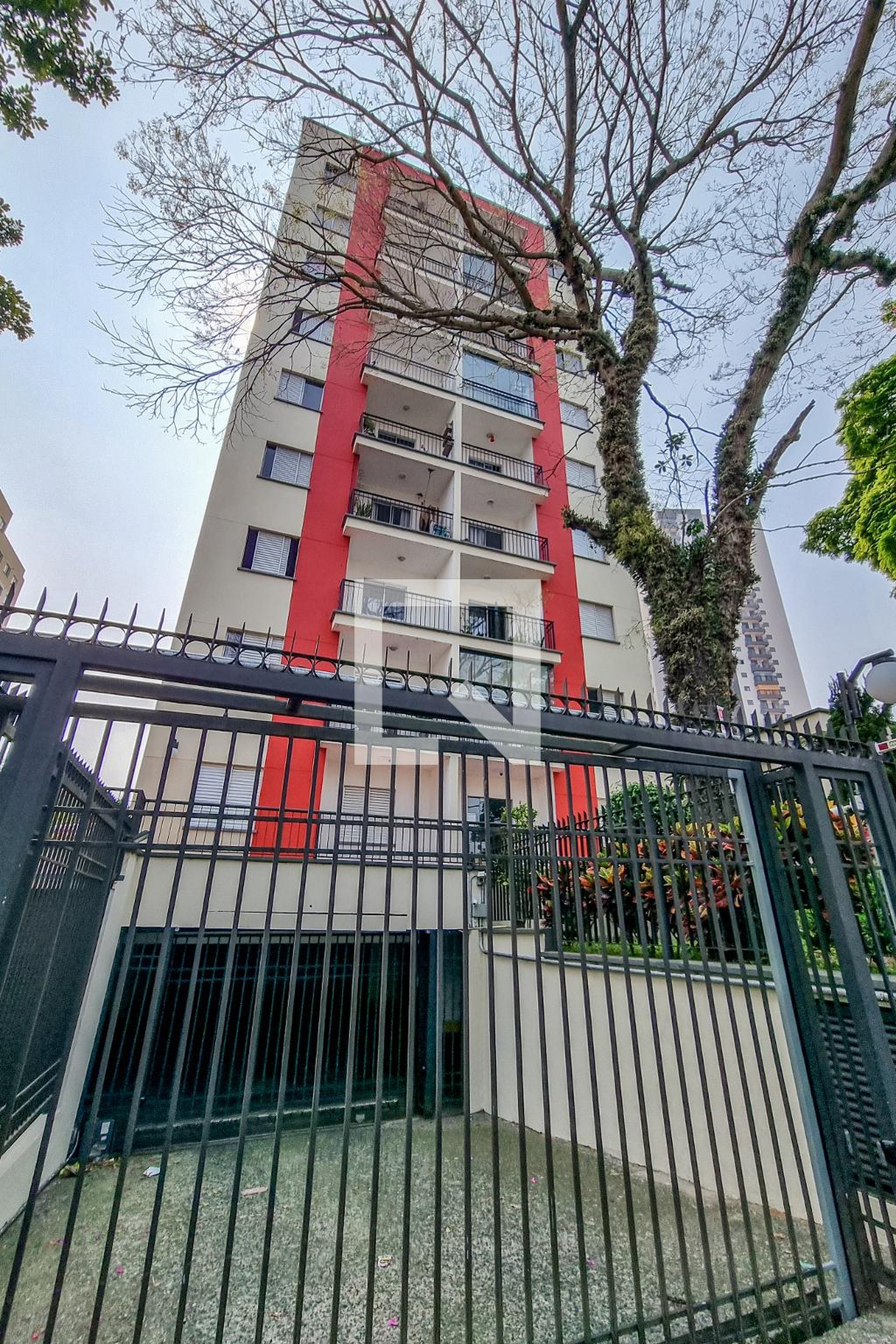 Fachada Edificio Parque Maria Helena