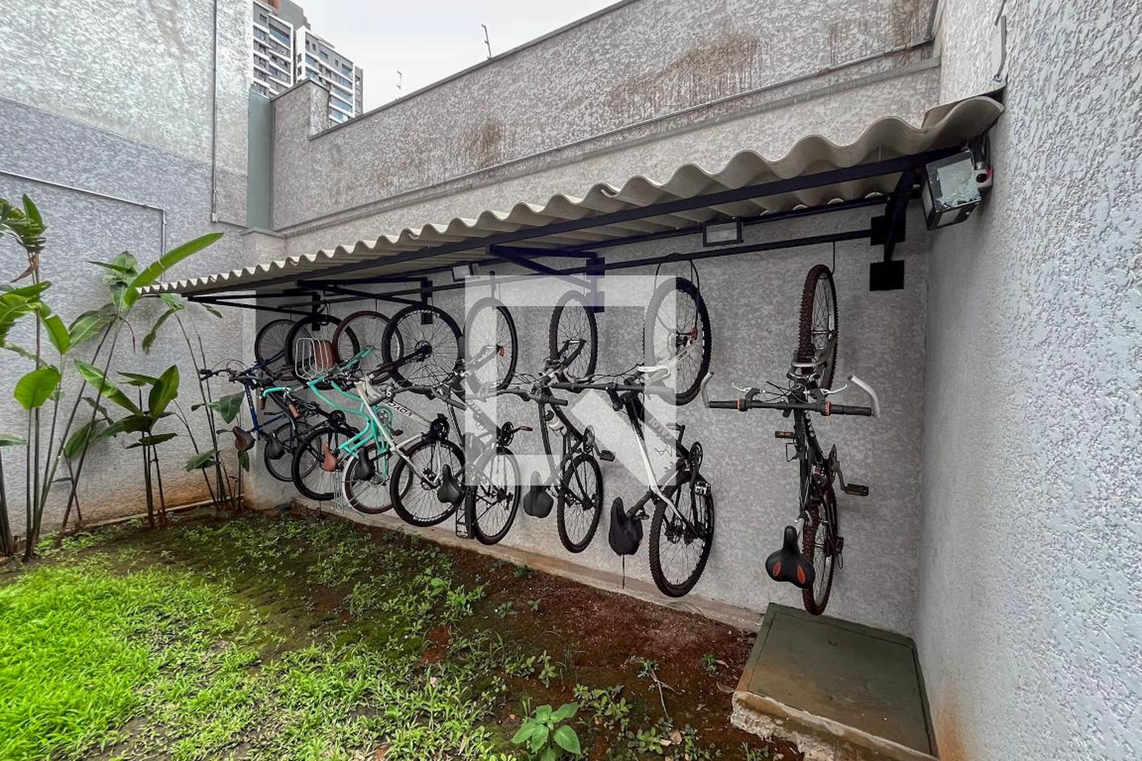 Bicicletario - Famile Gentil 300, Consthruir