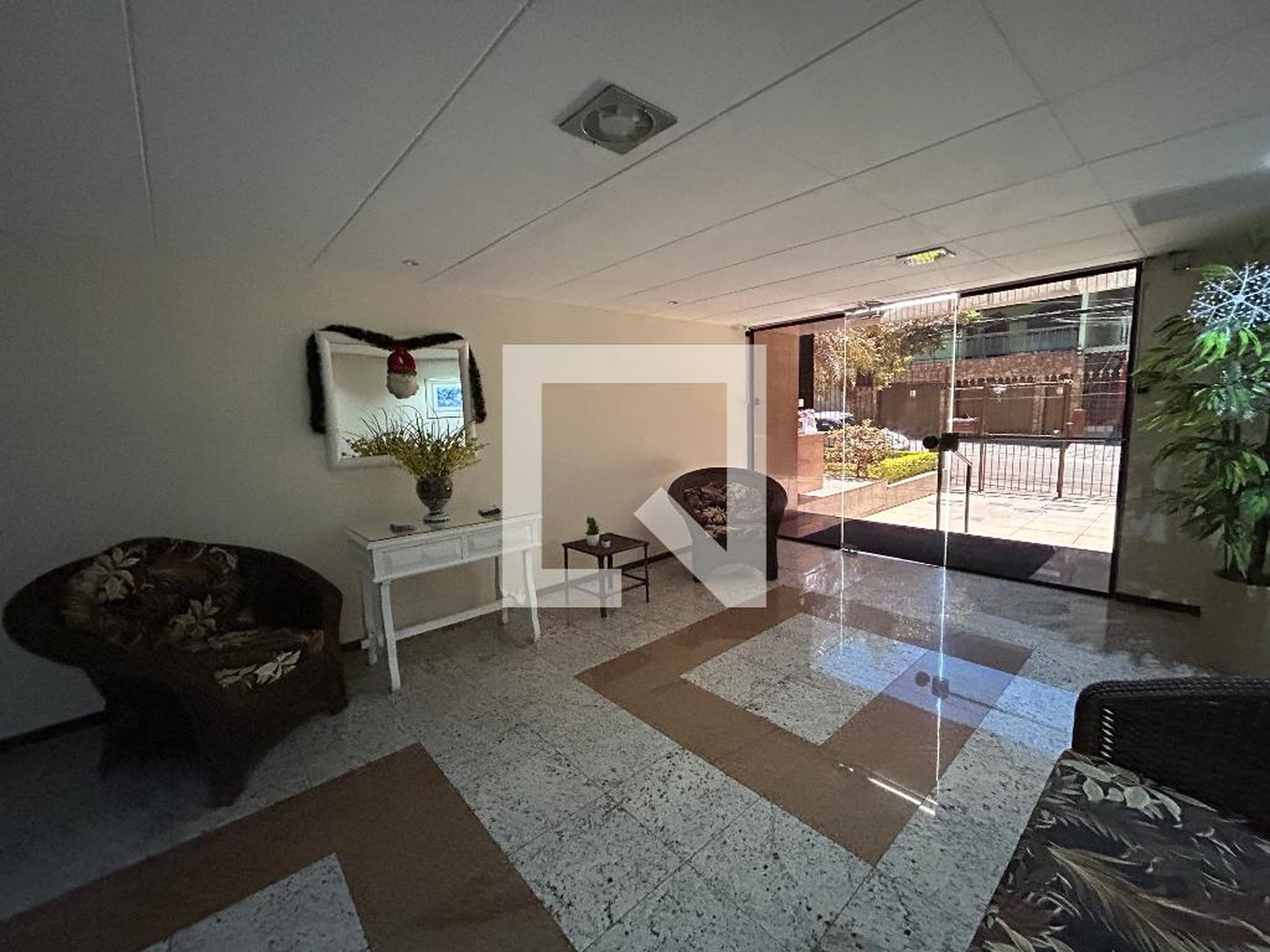 Hall de entrada - ominío Antonio Alves de Araujo