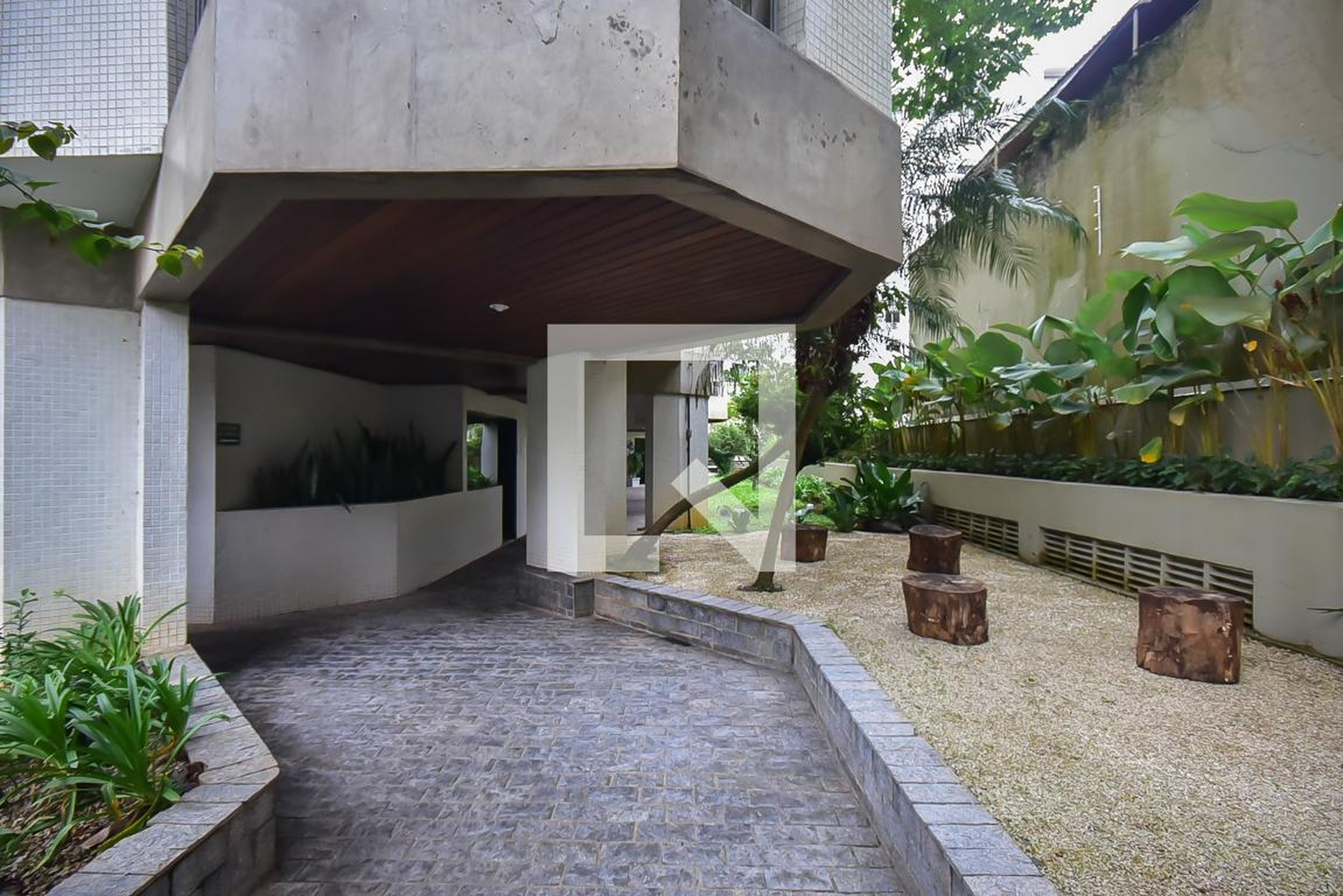 Entrada - Edifício Maison Neuve