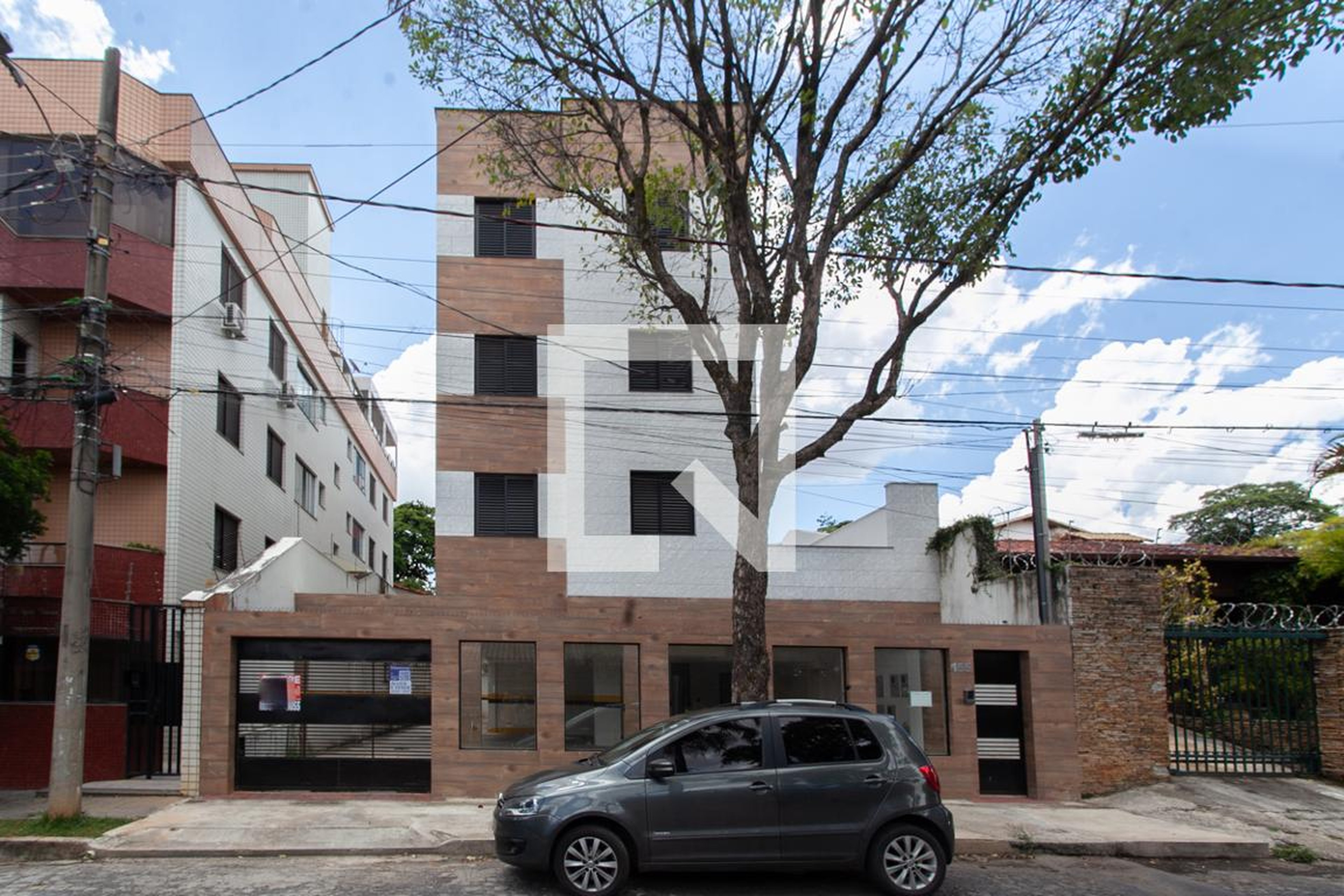 Fachada Condomínio Professor Baeta Viana