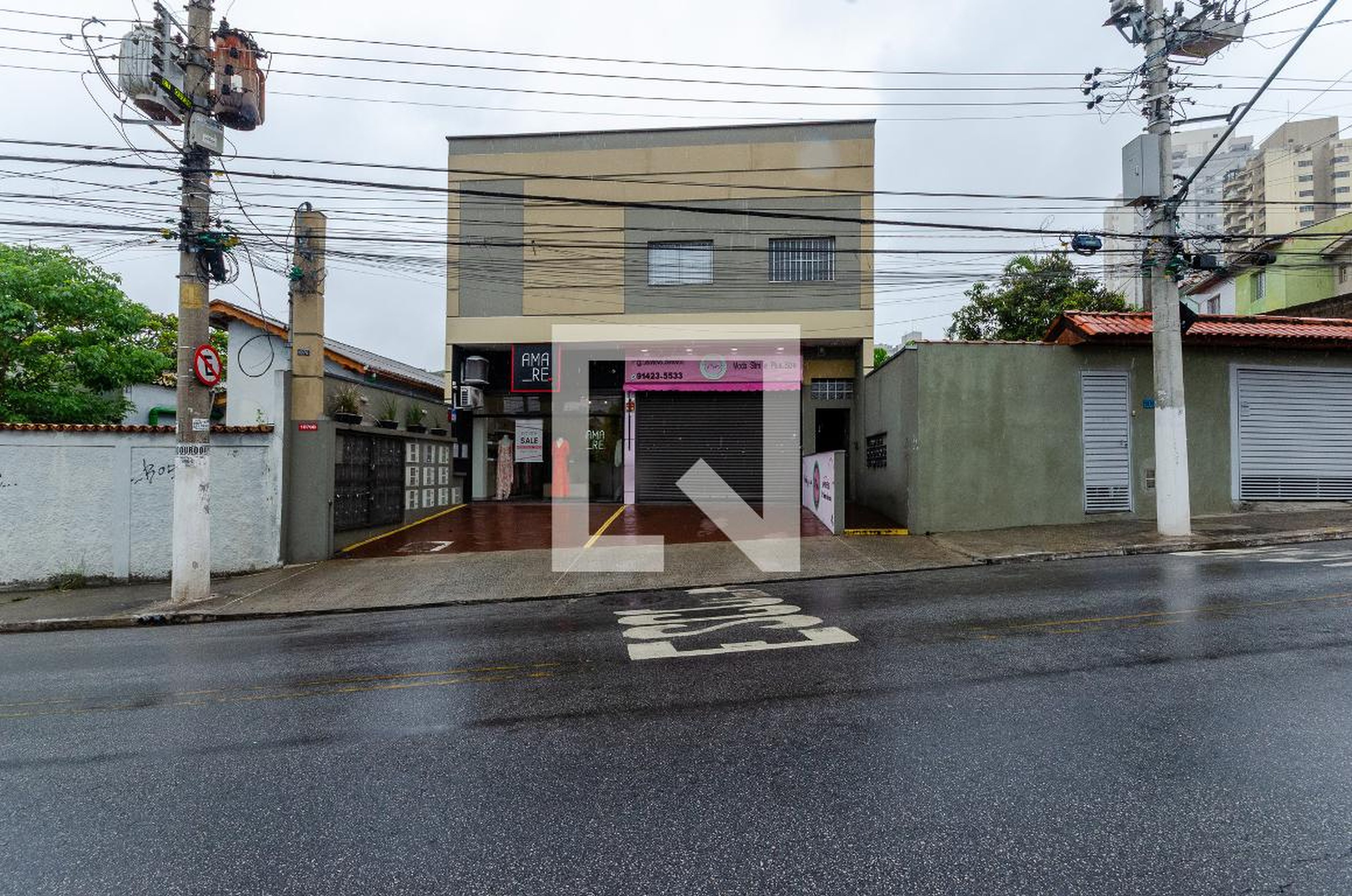 Fachada Condomínio em Rua Joaquim Oliveira Freitas, 1070